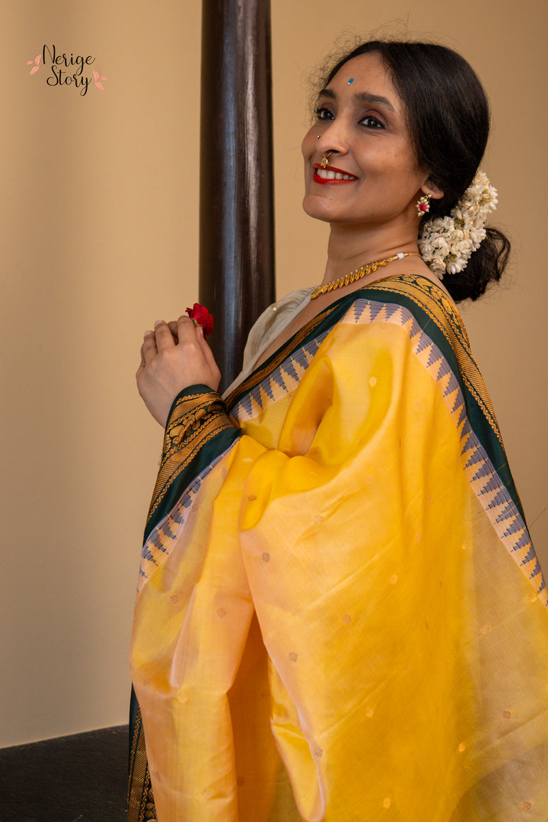 PADMA LATHA (పద్మ లతా)