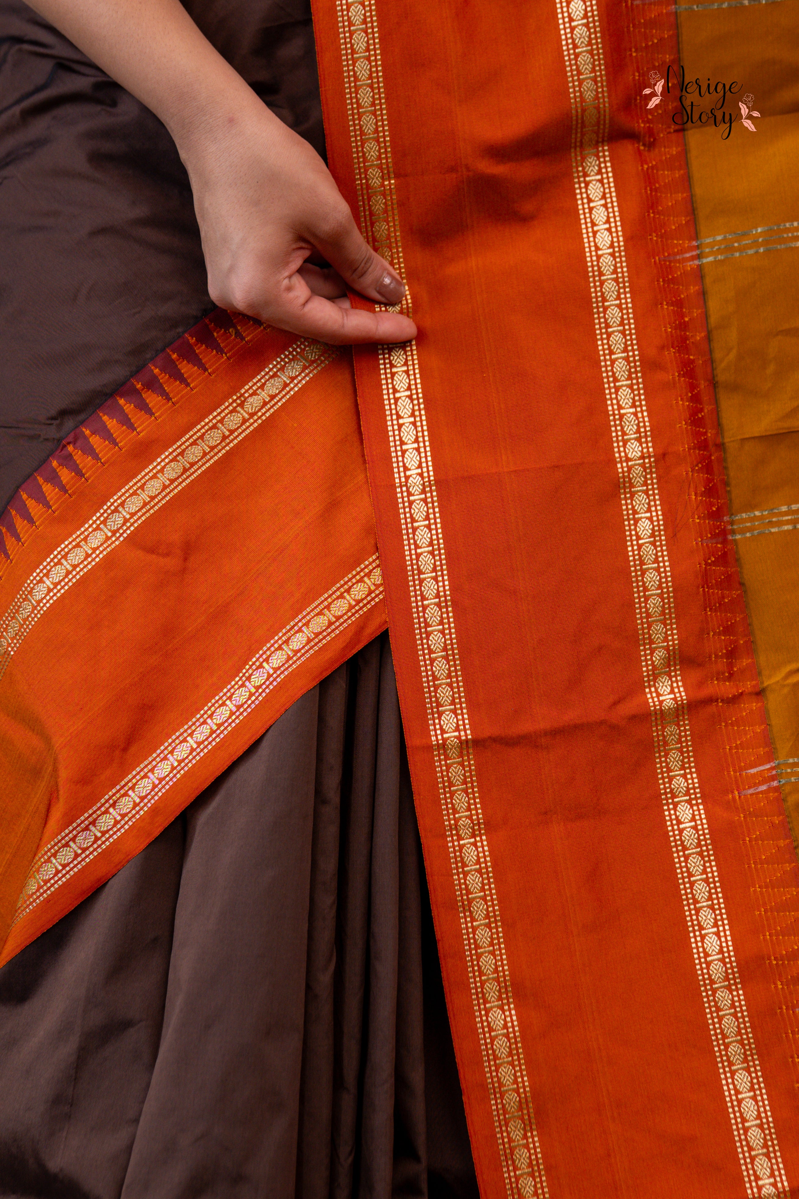 HARINITARA (ಹರಿಣಿತಾರಾ)