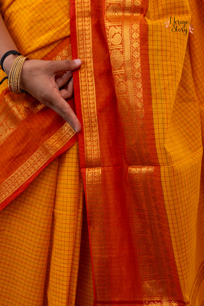 KUNDAVAI (குந்தவை)