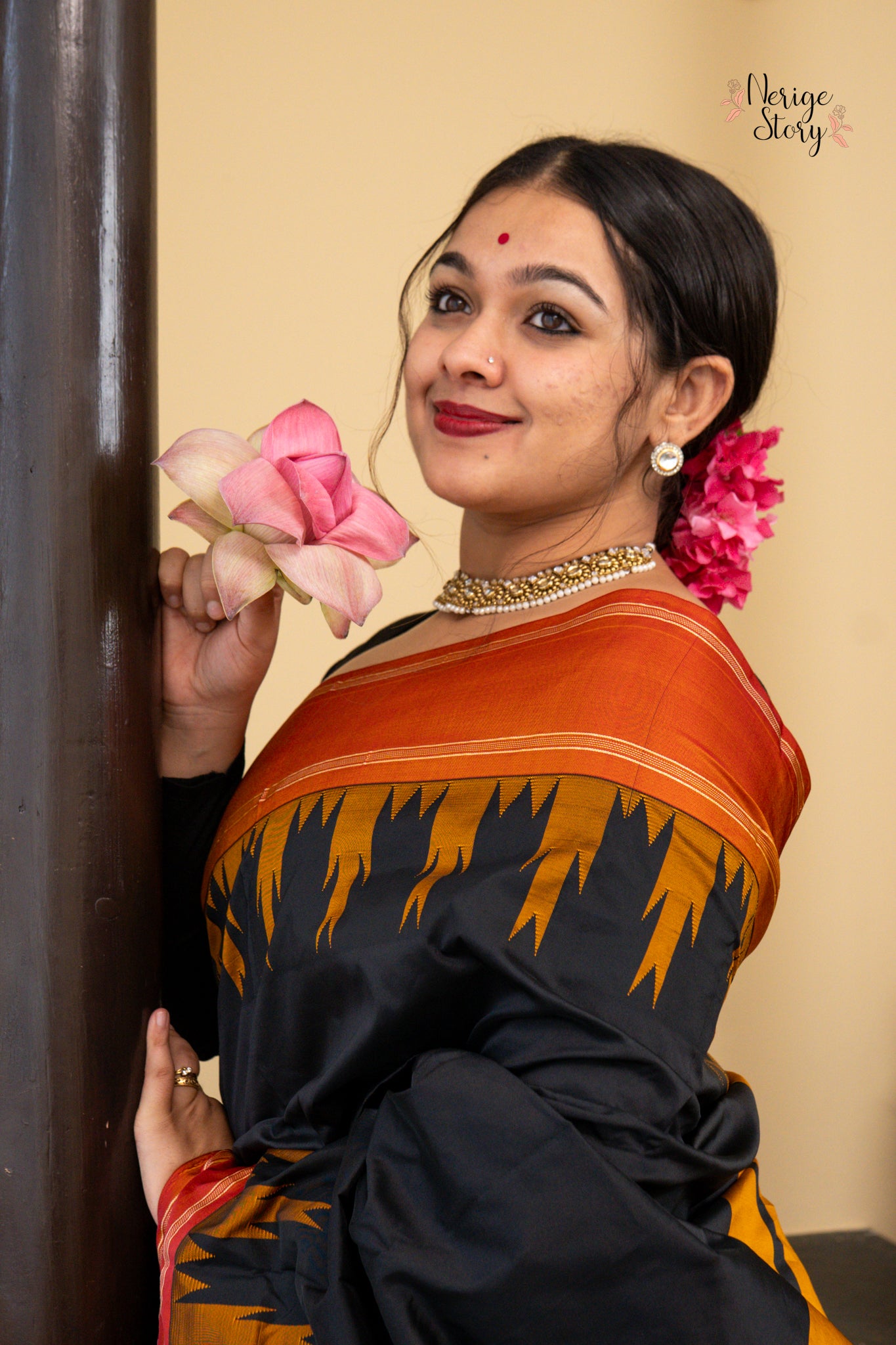 DHRUTHI (ಧೃತಿ)