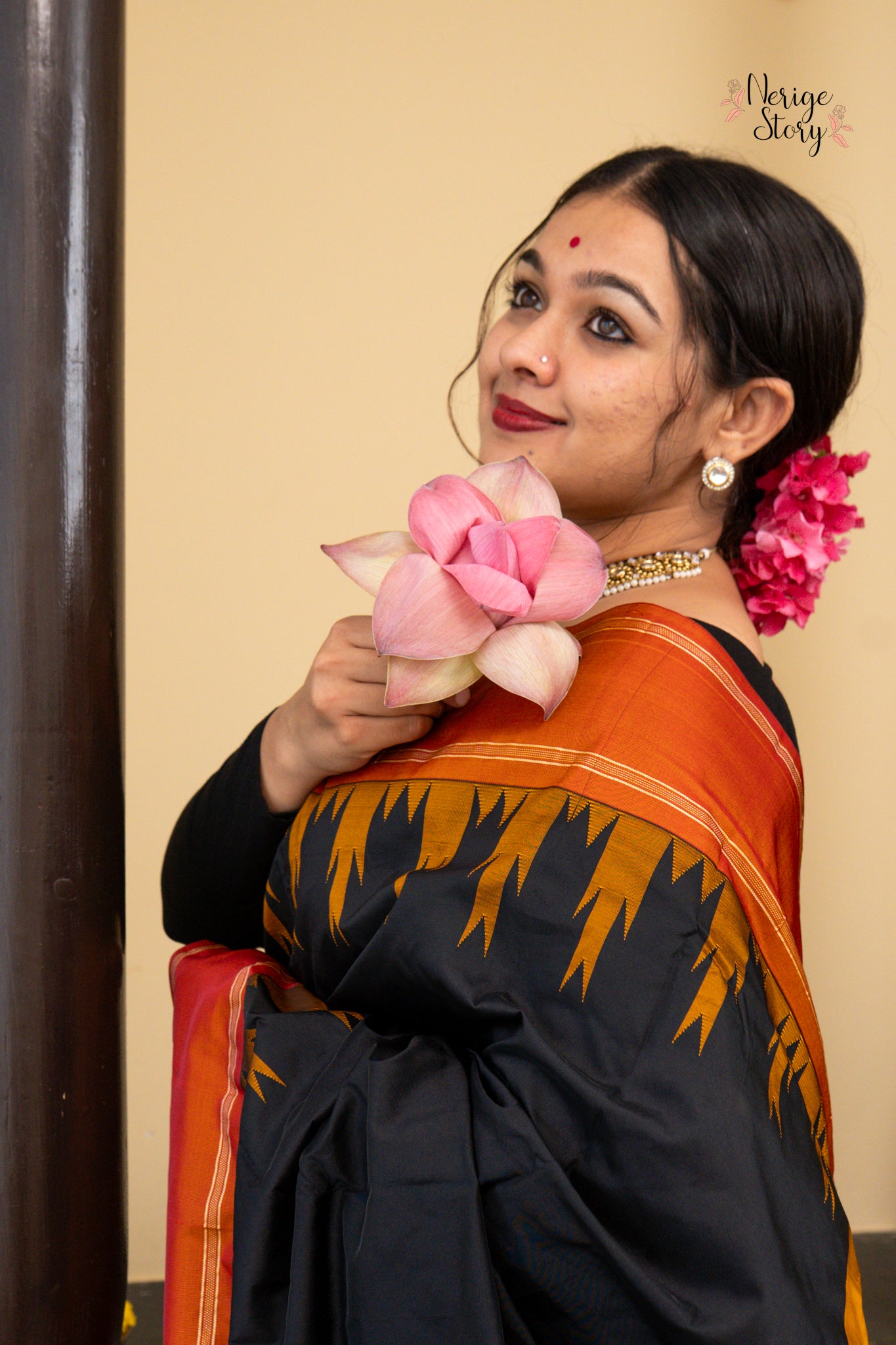 DHRUTHI (ಧೃತಿ)