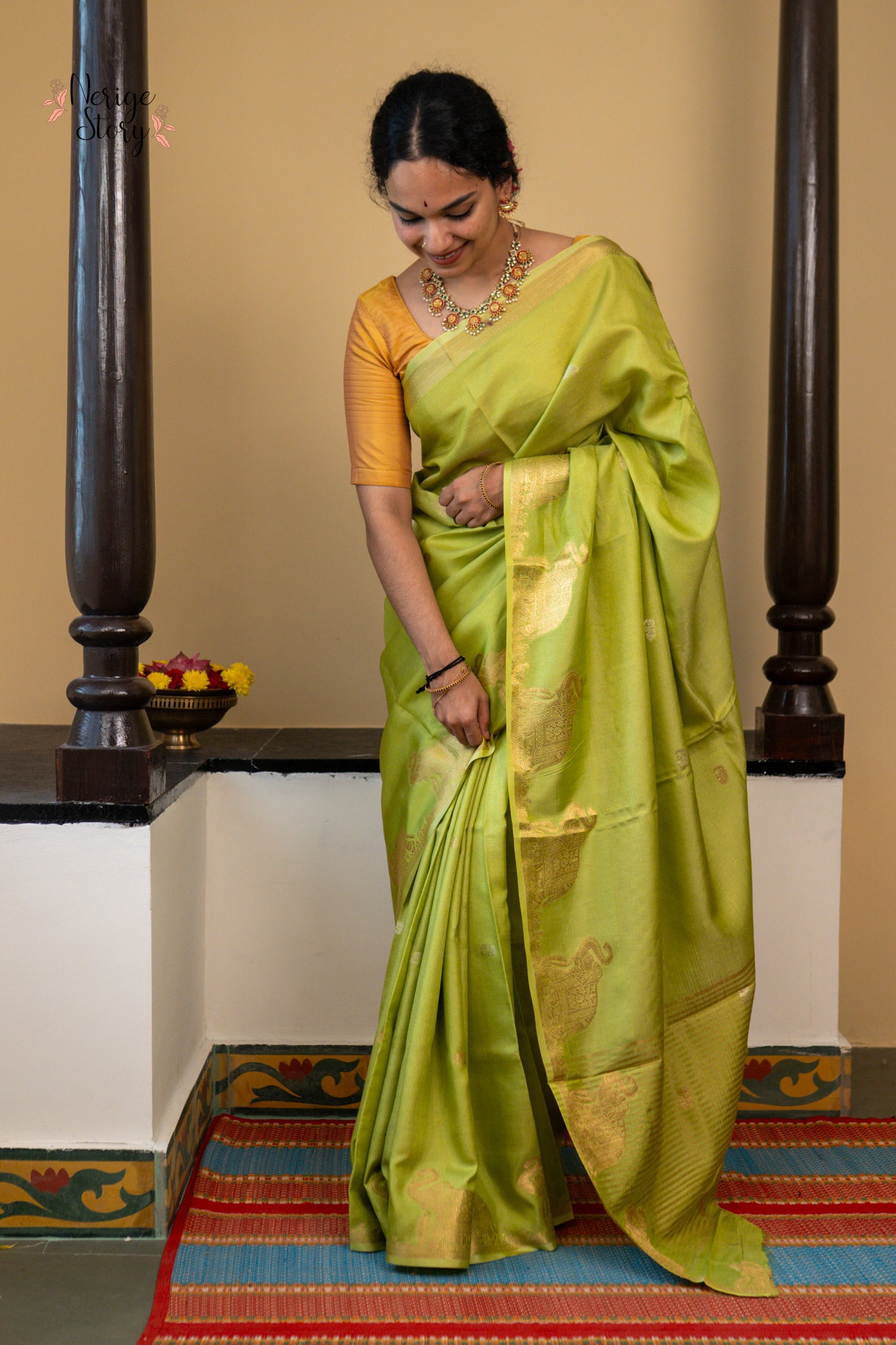 SHYENI (श्येनी)