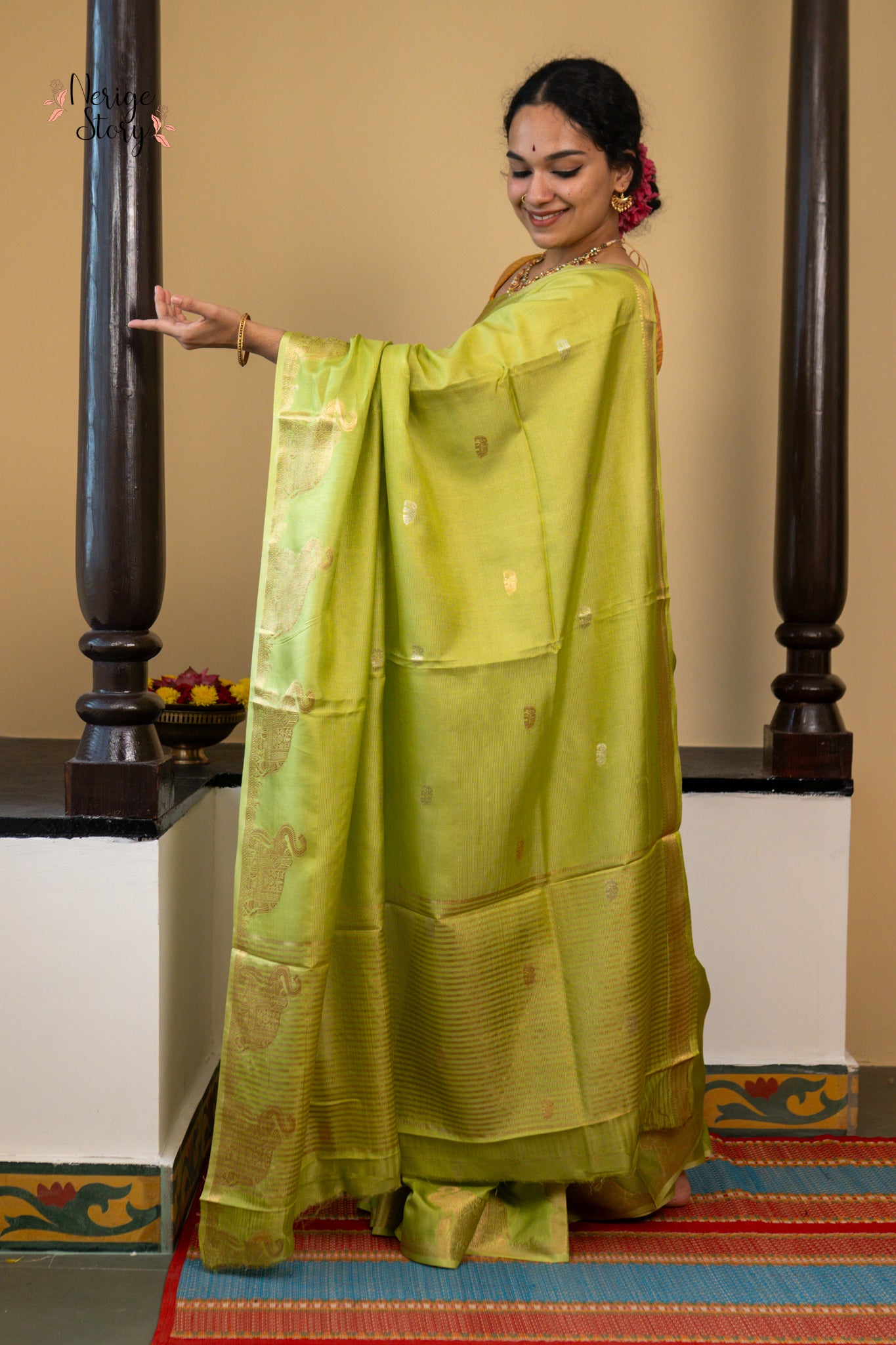 SHYENI (श्येनी)