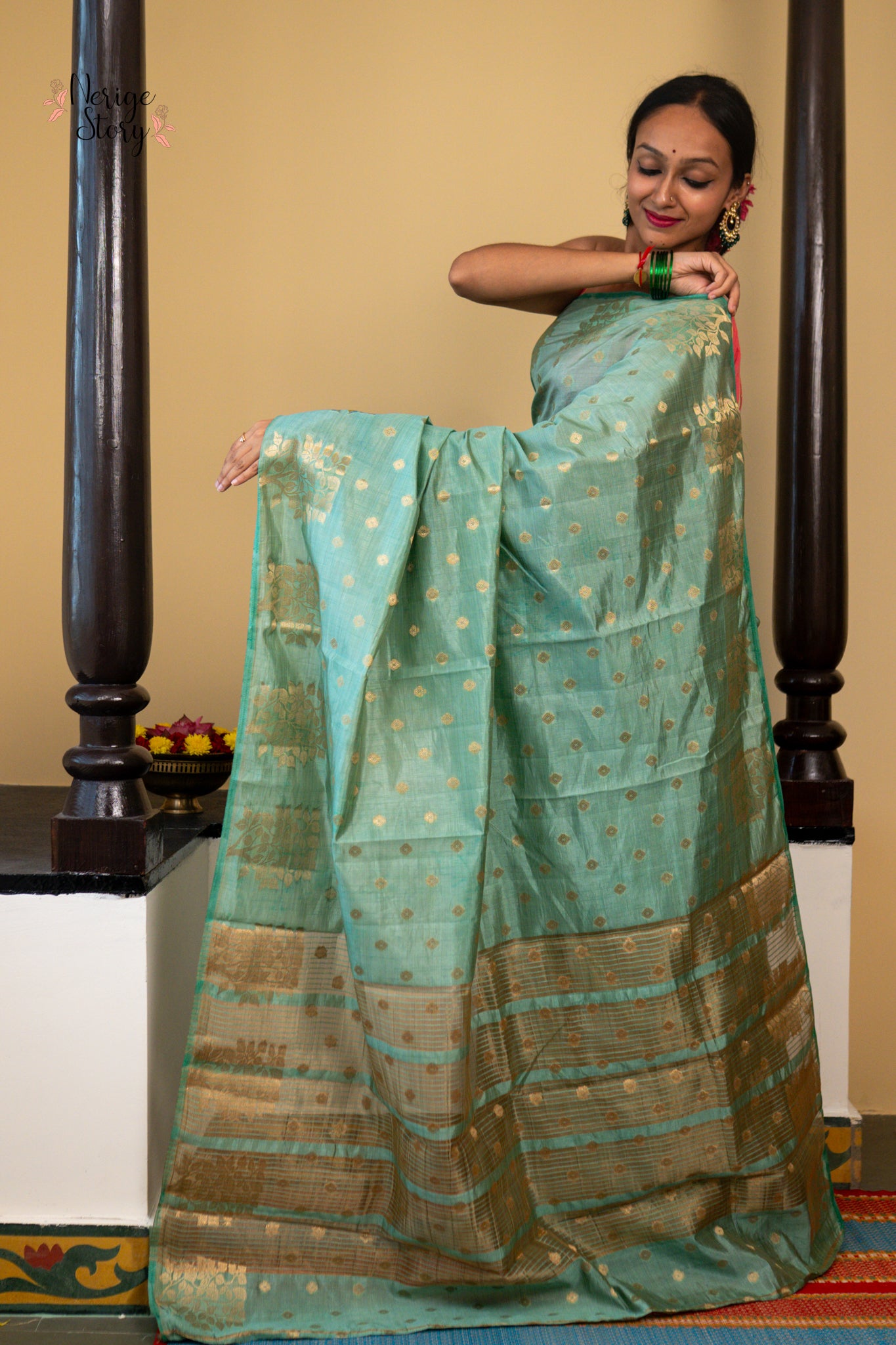 KARUNAMAYI (करुणामयी)
