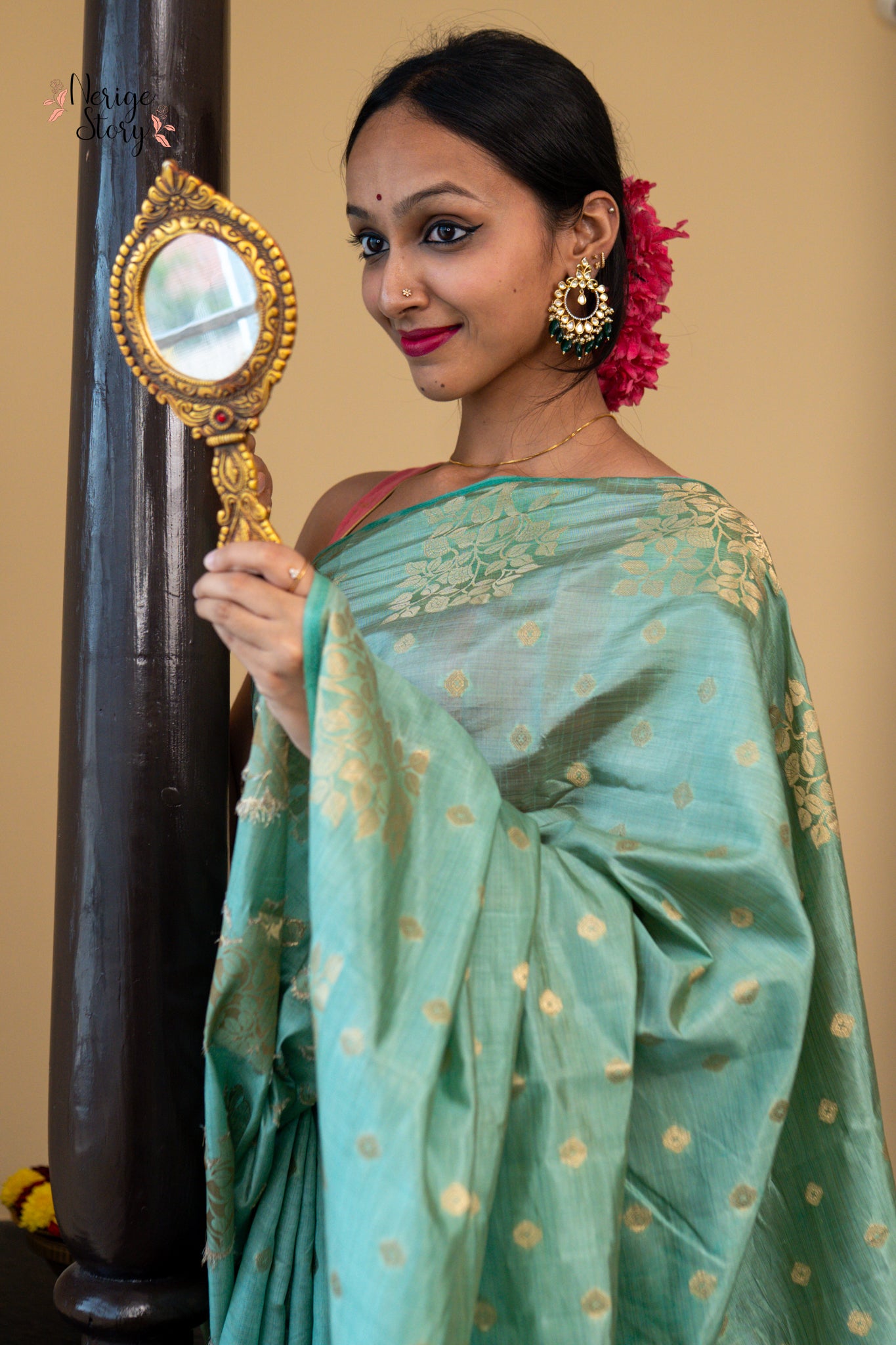 KARUNAMAYI (करुणामयी)