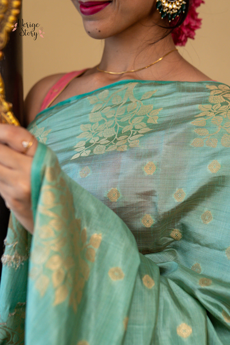 KARUNAMAYI (करुणामयी)