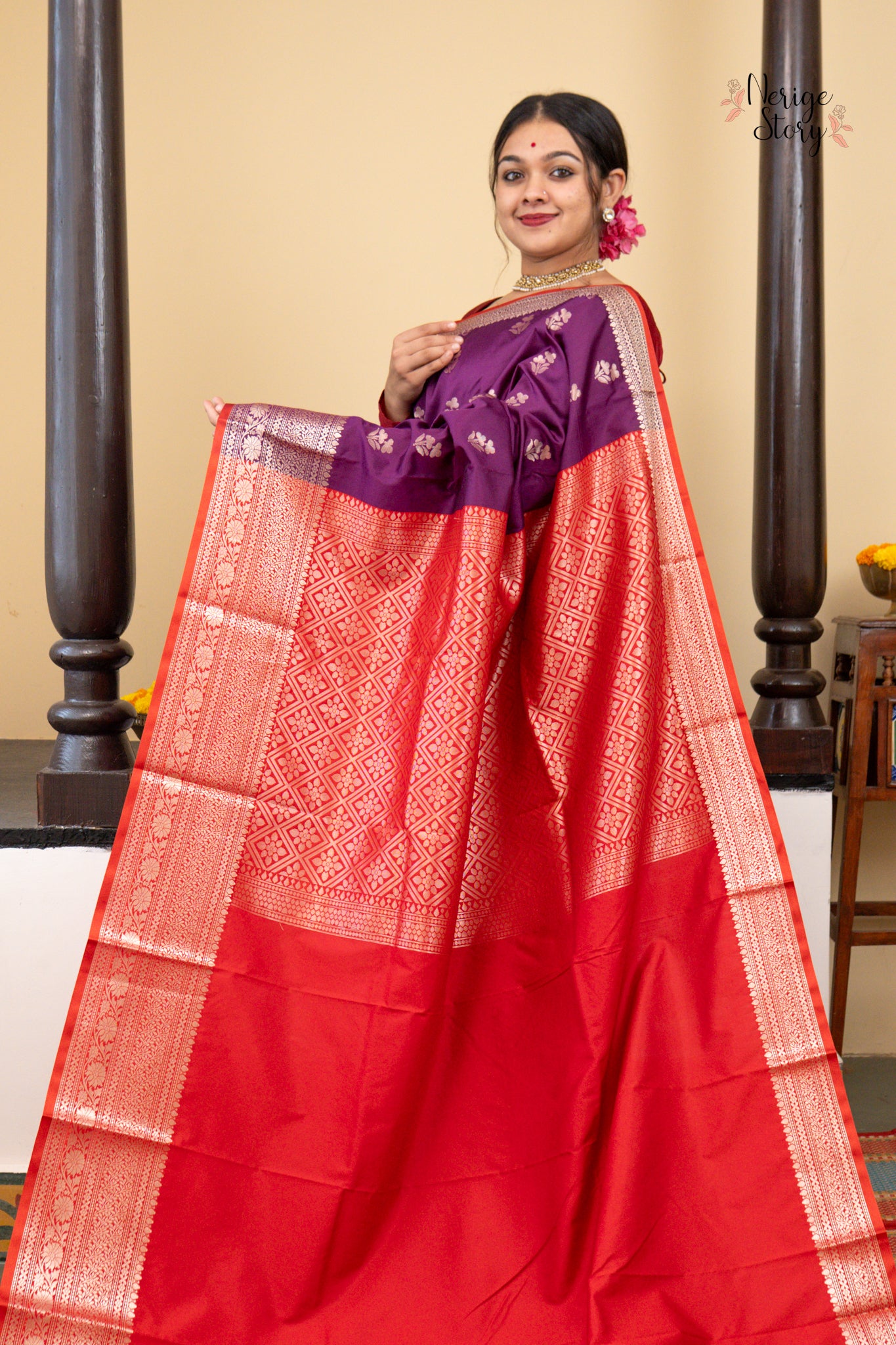 JULIA (जूलिया)