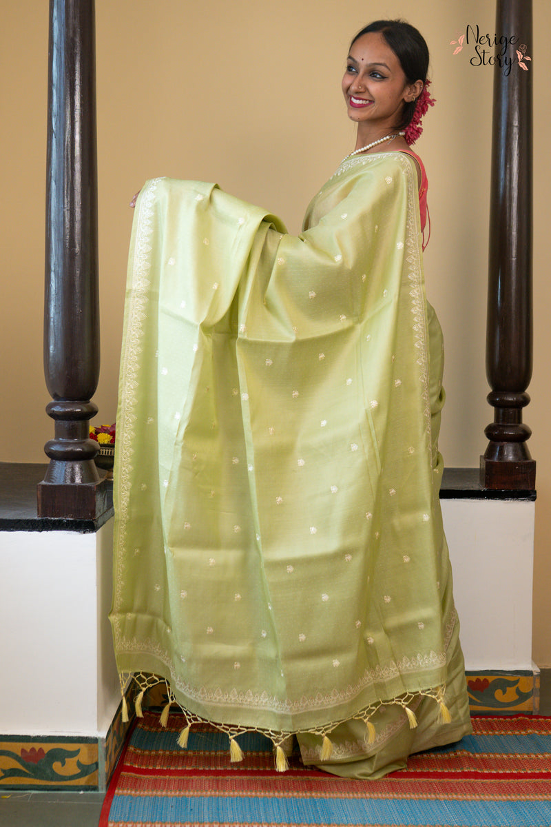 MOUMITA (मौमिता)