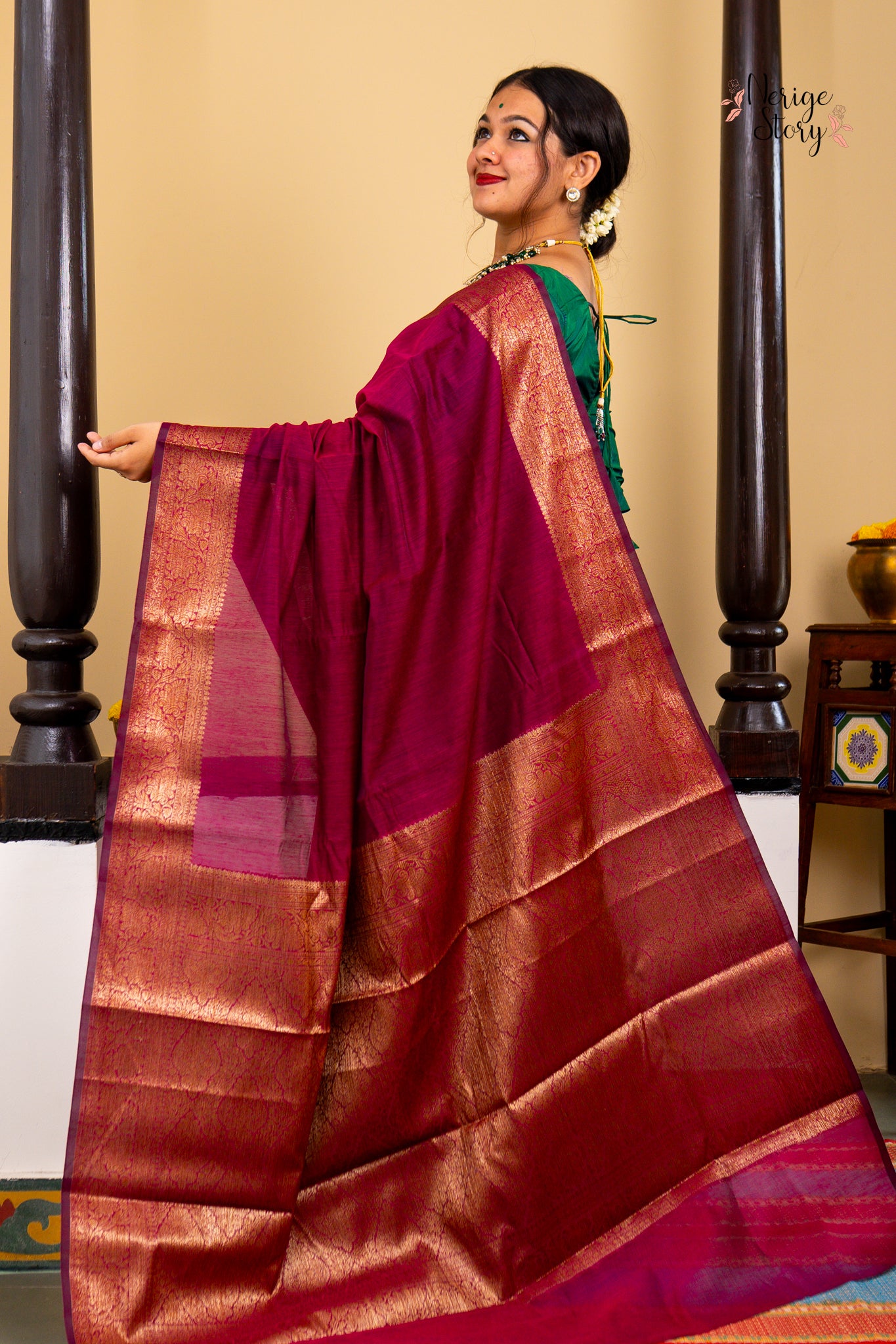 MRINALIKA (मृणालिका)