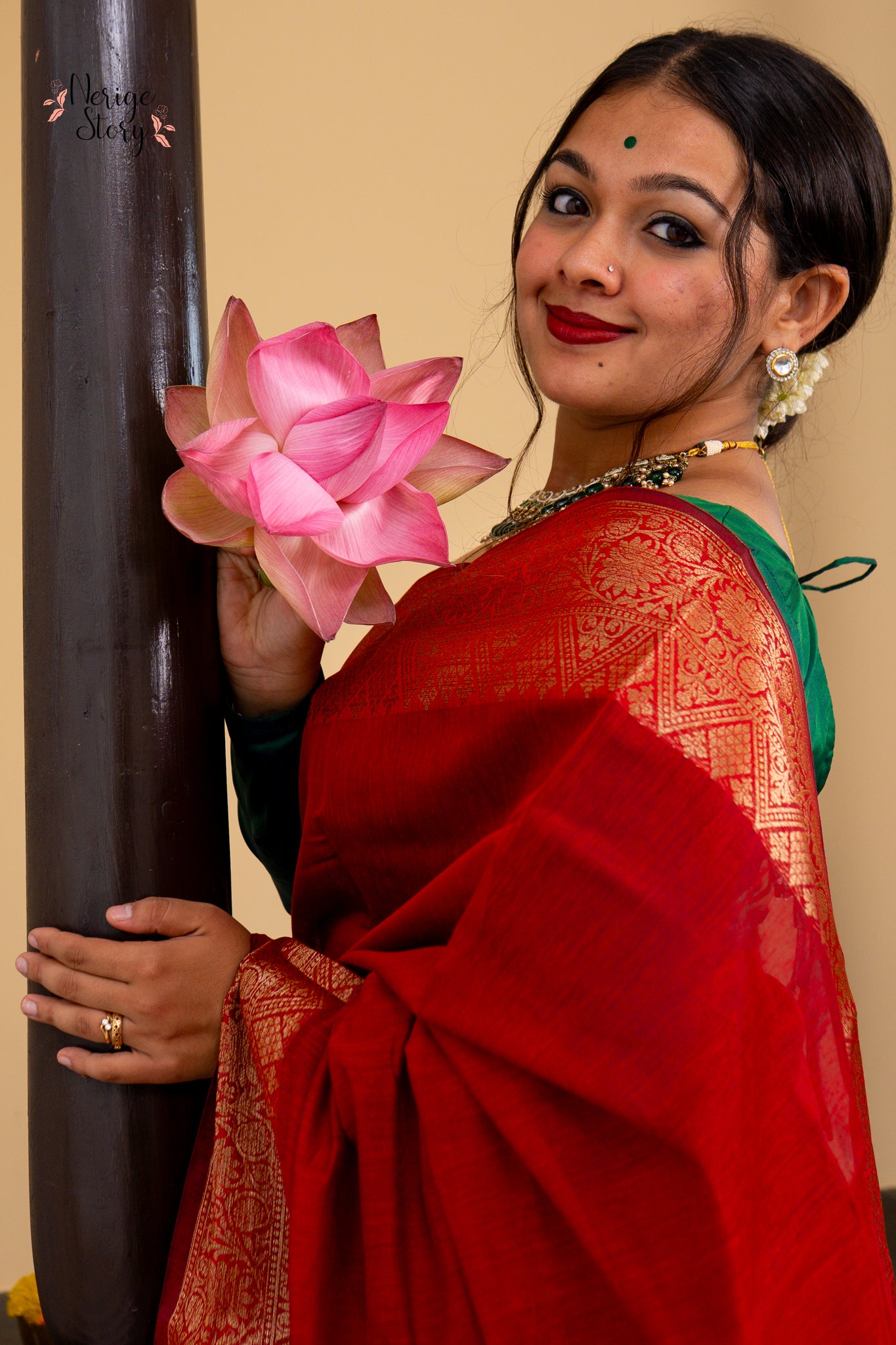 NALIKA (नालिका)