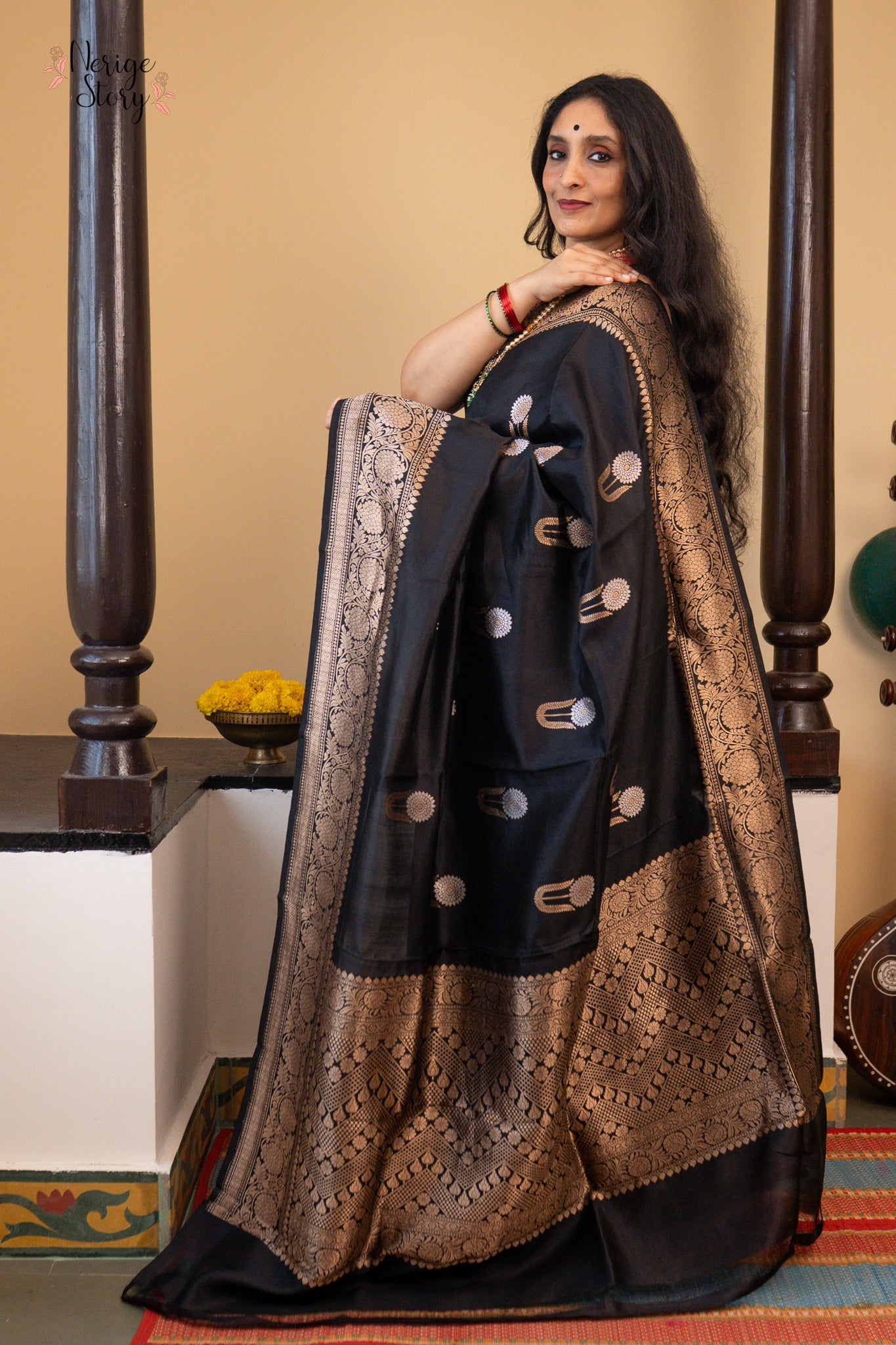 ALANKAJA ( अलकंजा )