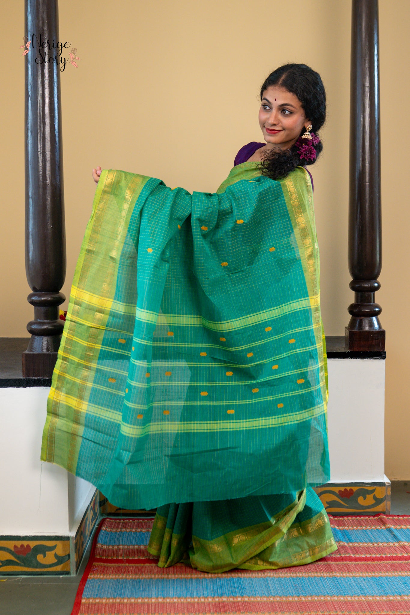 NEERAJA (ನೀರಜಾ)