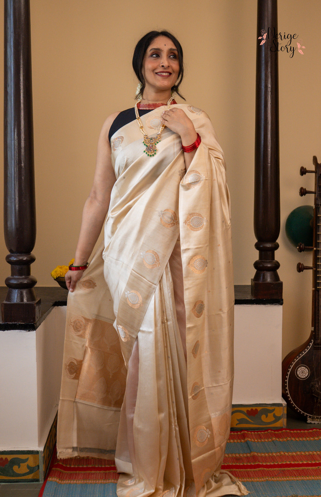 HANSINI ( हंसिनी )