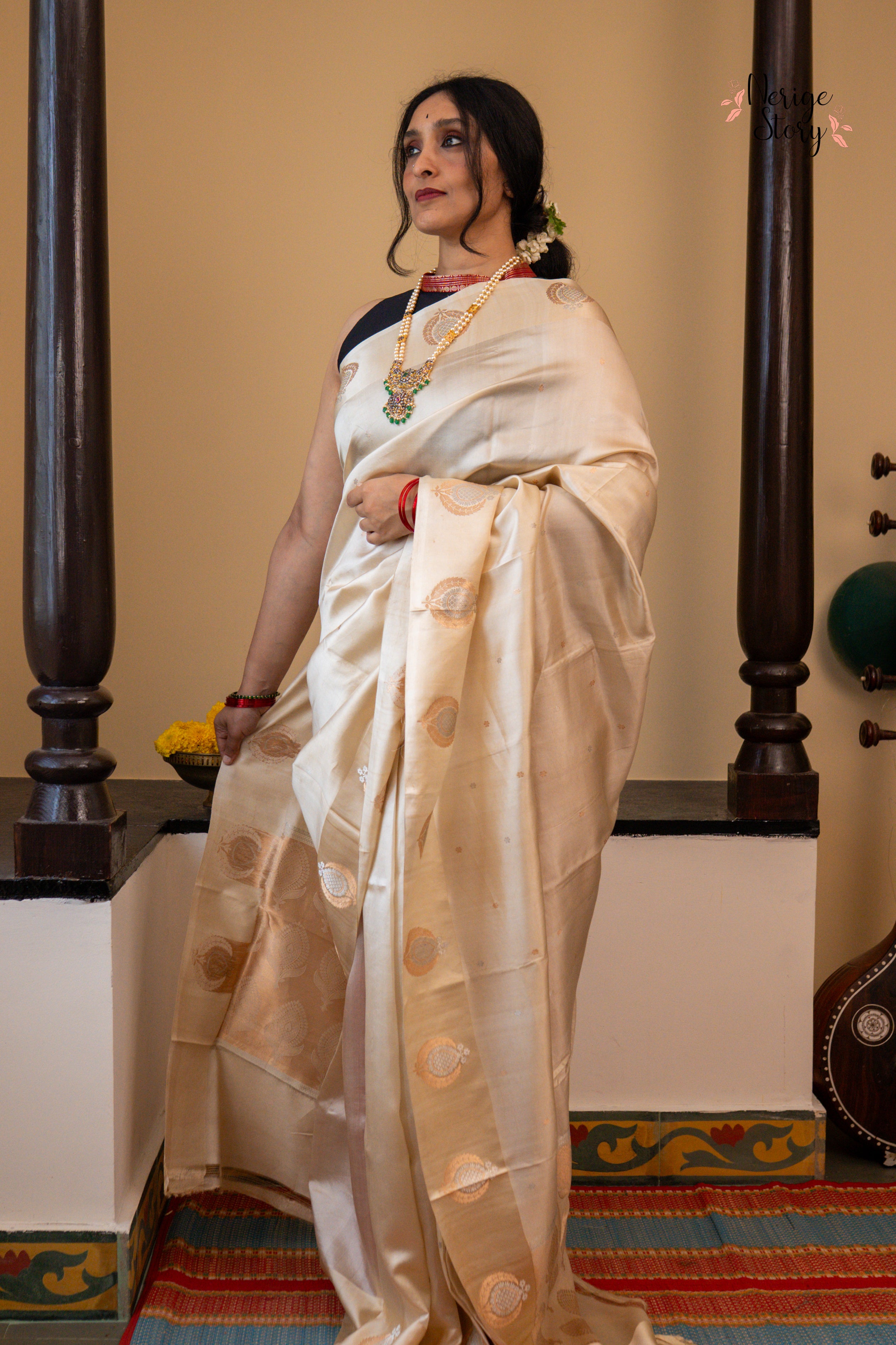 HANSINI ( हंसिनी )