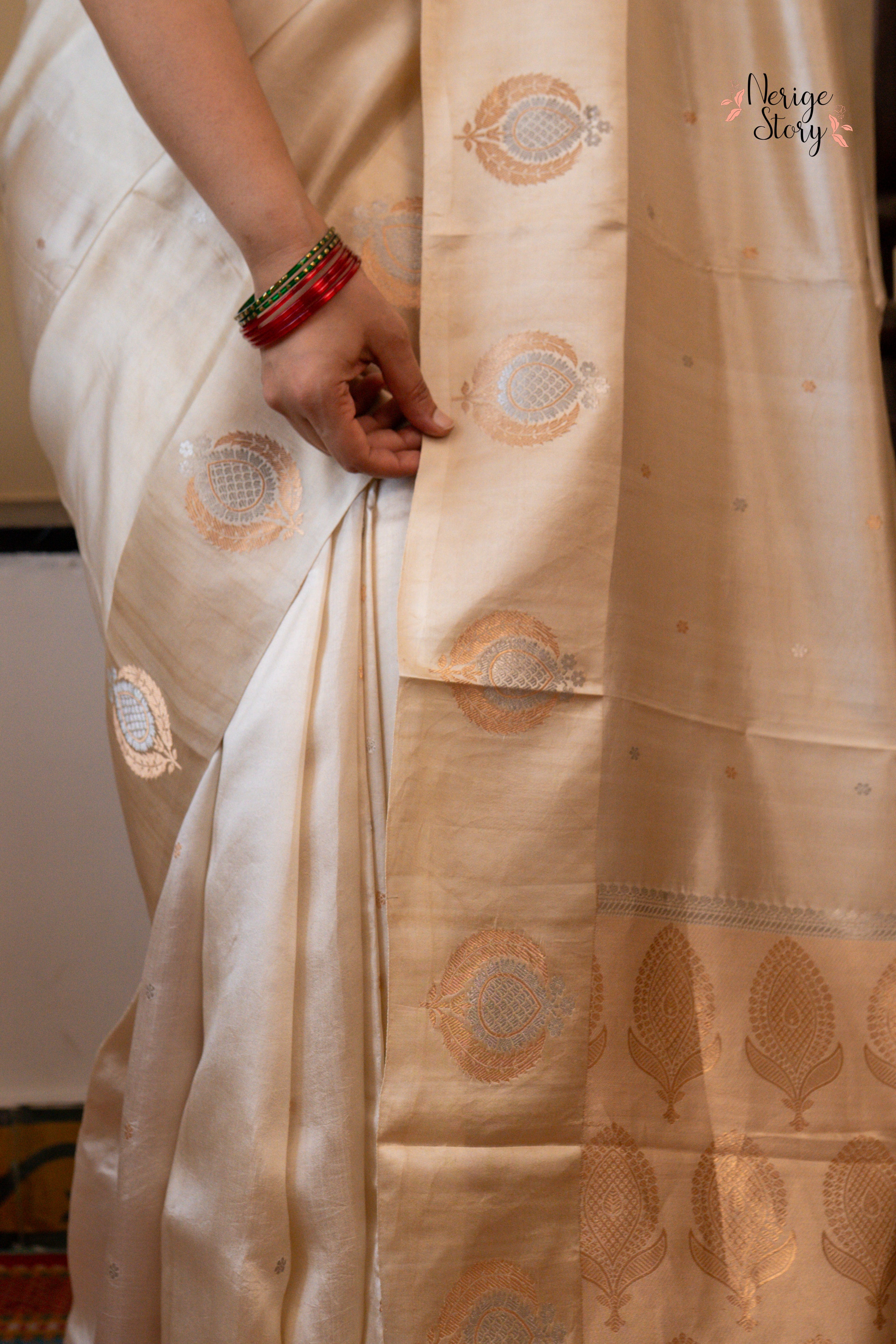 HANSINI ( हंसिनी )