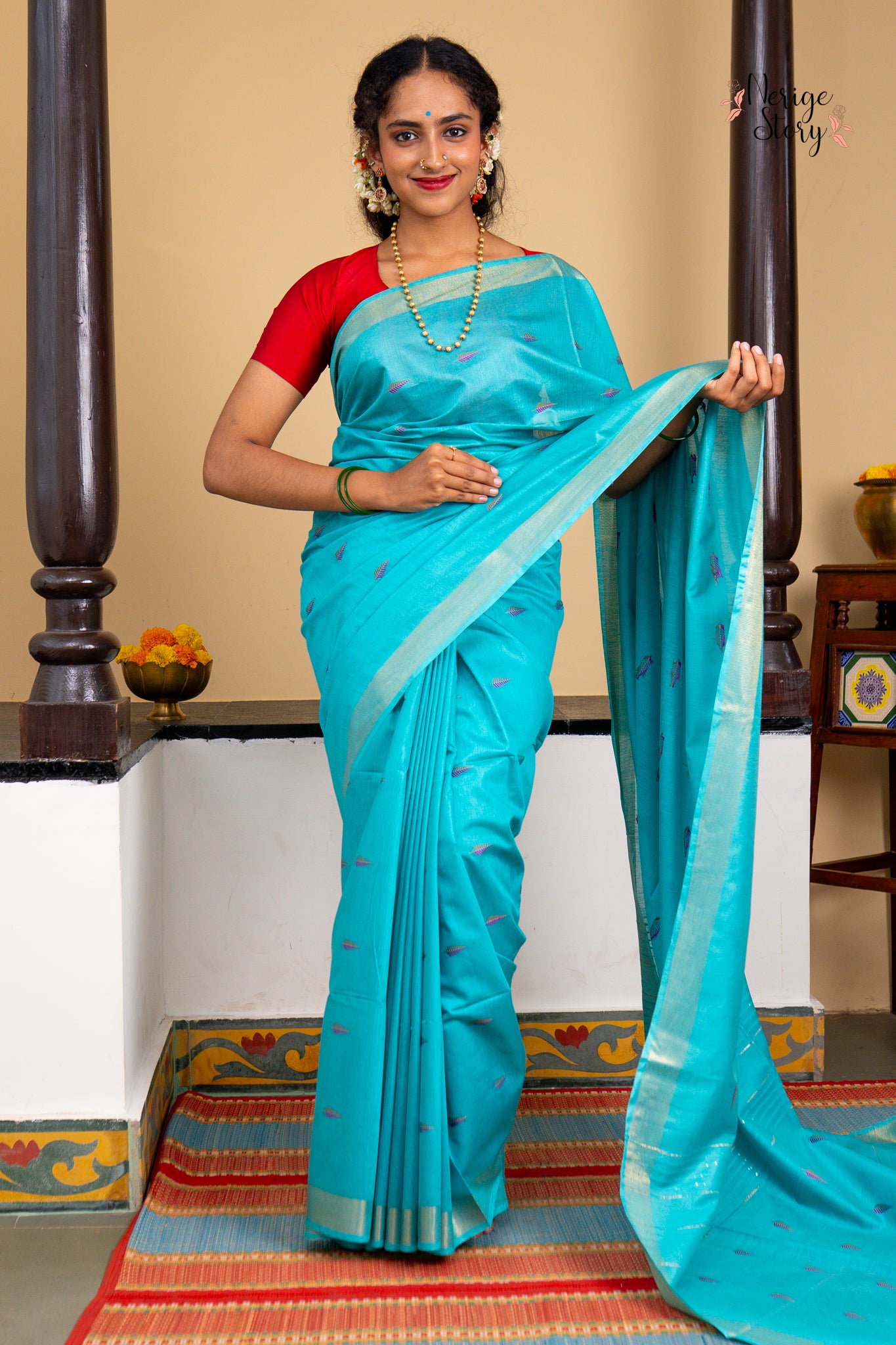 ENAKSHI (एनाक्षी)