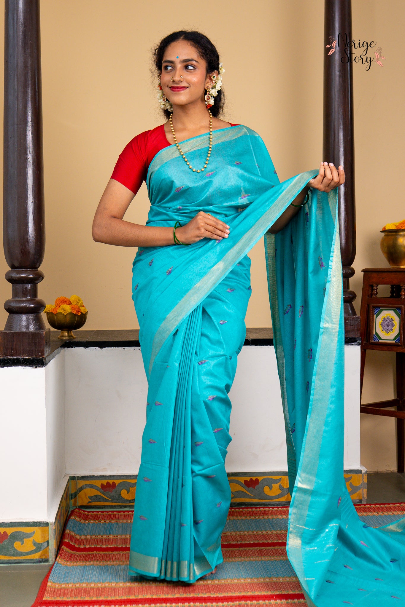 ENAKSHI (एनाक्षी)