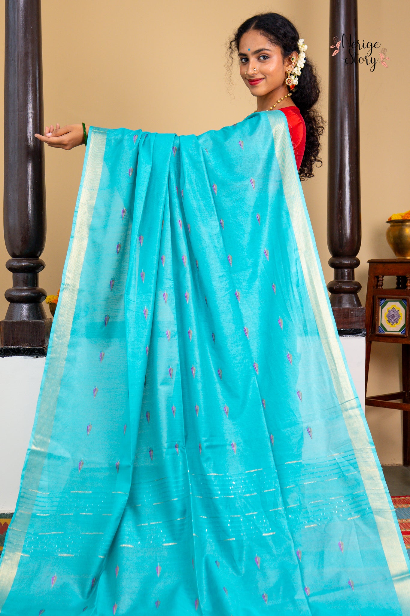 ENAKSHI (एनाक्षी)