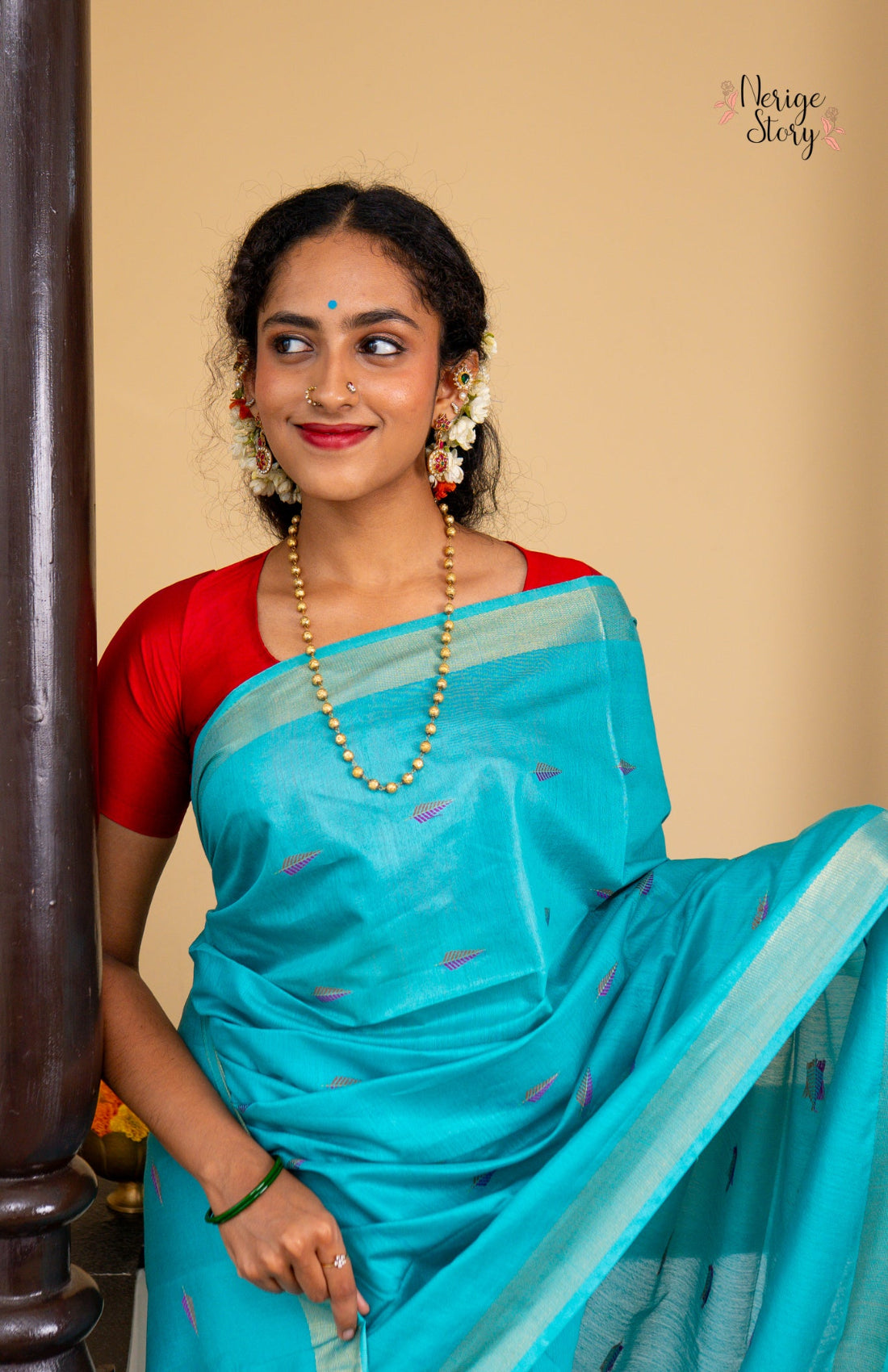 ENAKSHI (एनाक्षी)