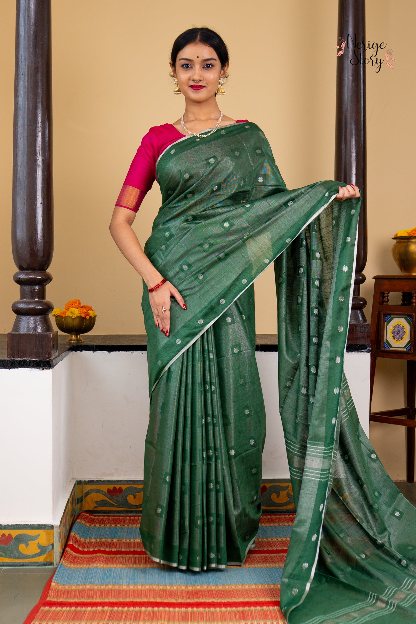 KALAHANSI (कलहंसी)