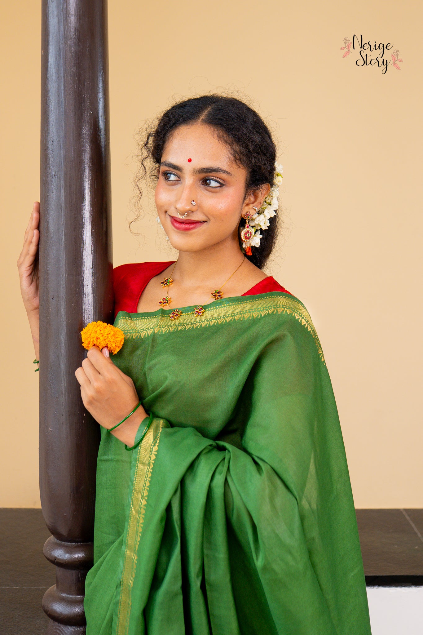 MAYURI (मयूरी)