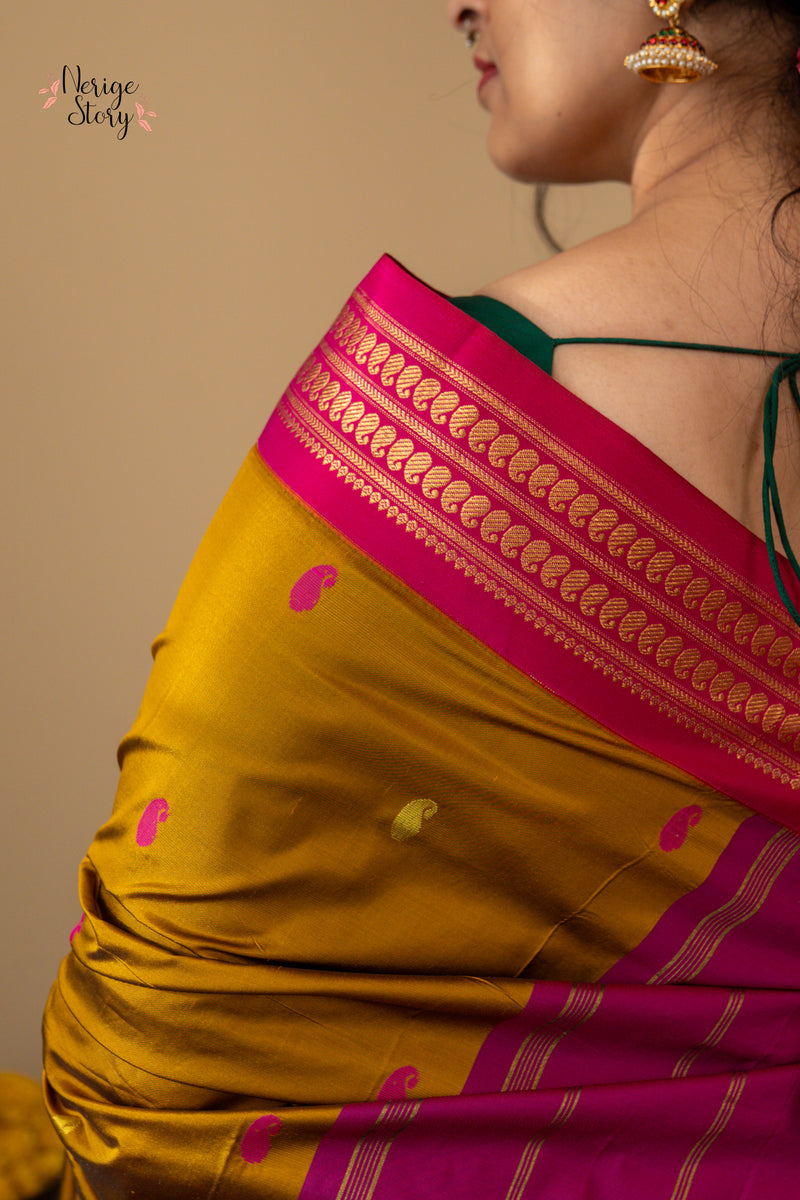 NINAVAHITA (ನಿನವಹಿತಾ)