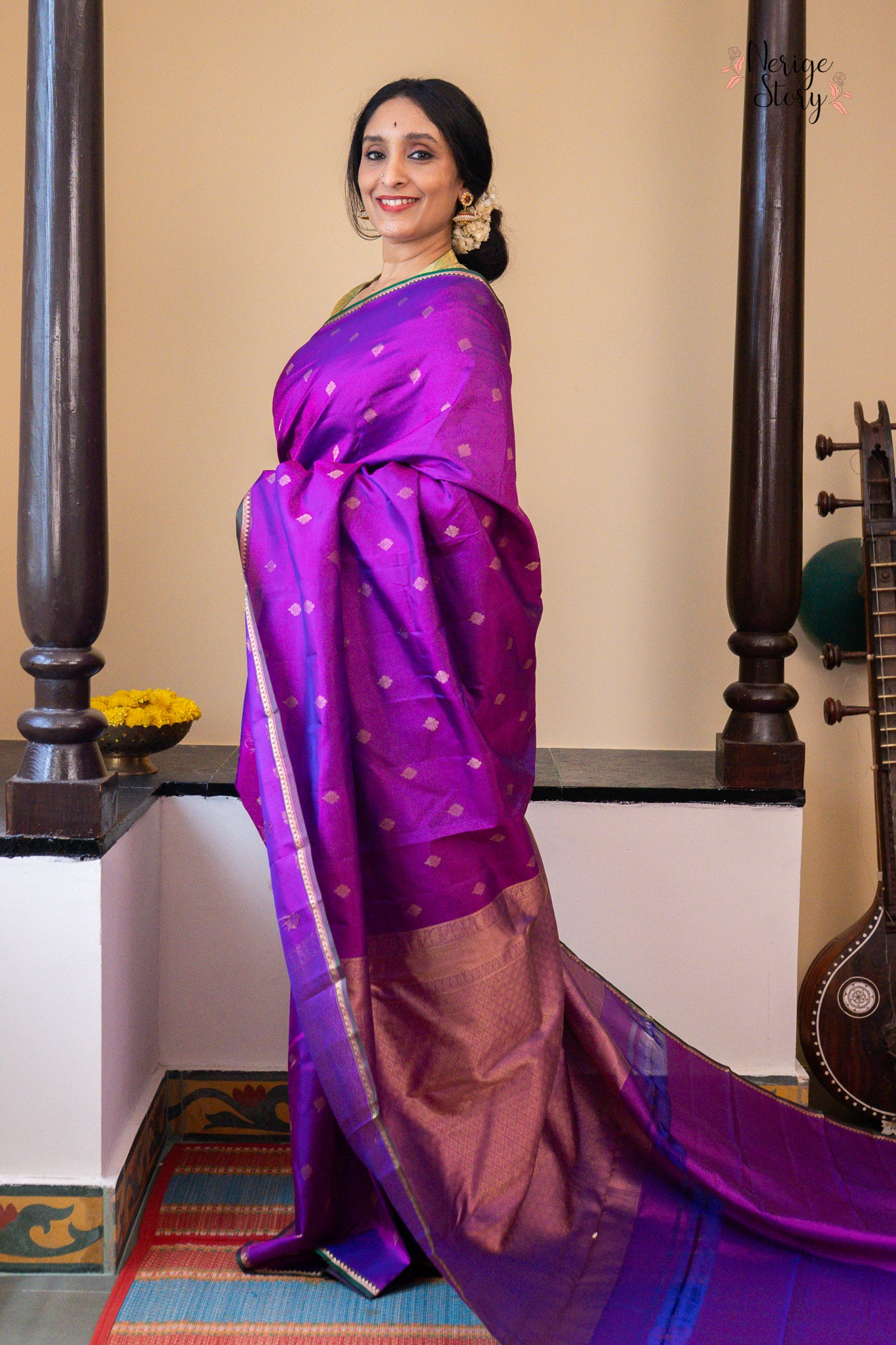 MADHAVI (மாதவி)