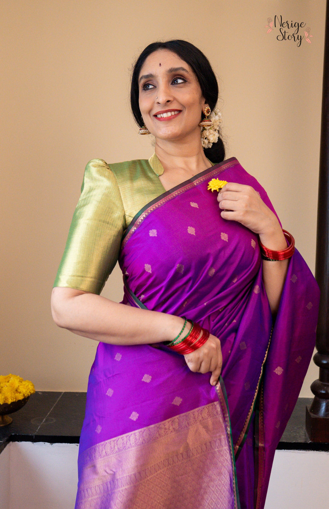 MADHAVI (மாதவி)