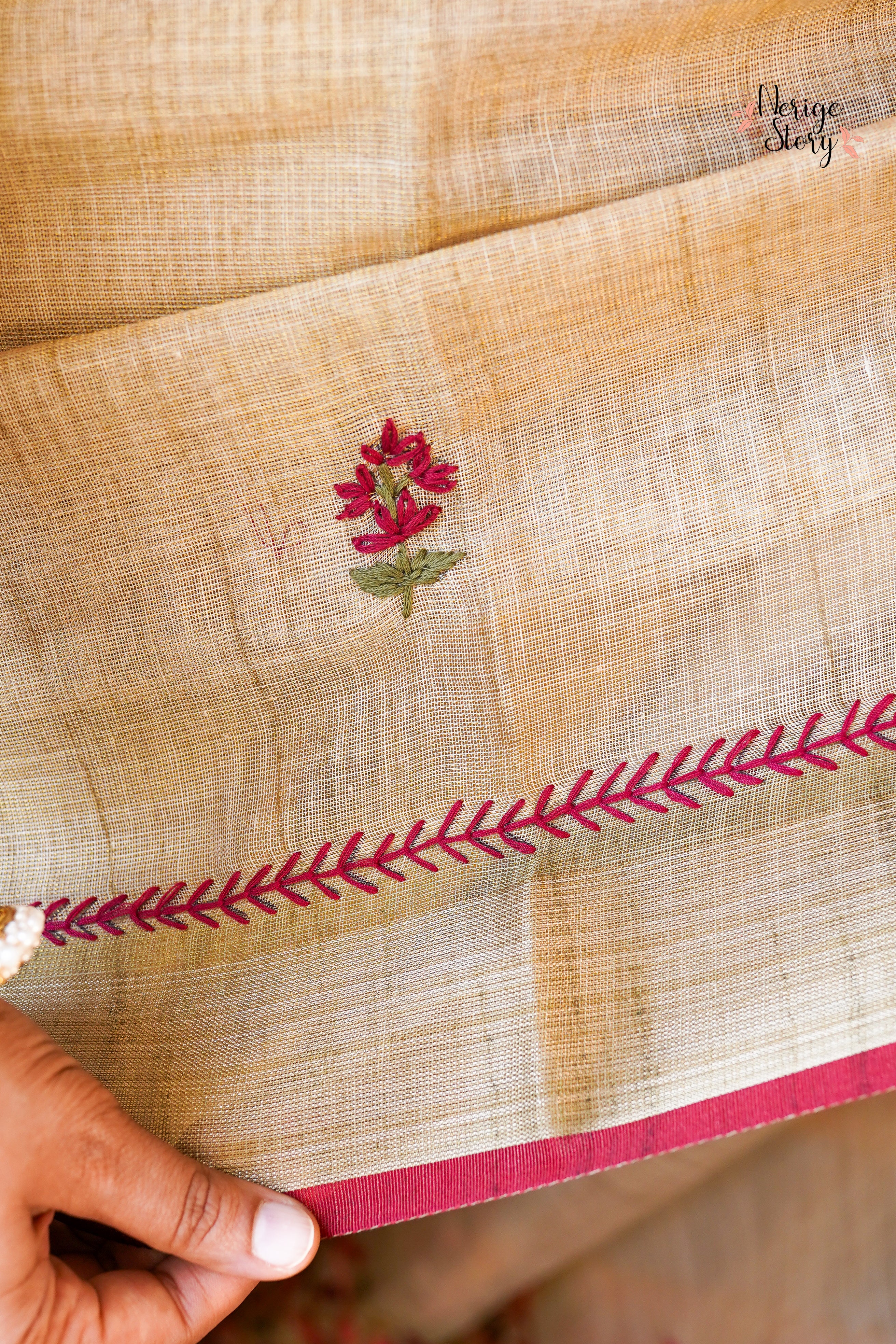 NEELA (नीला)