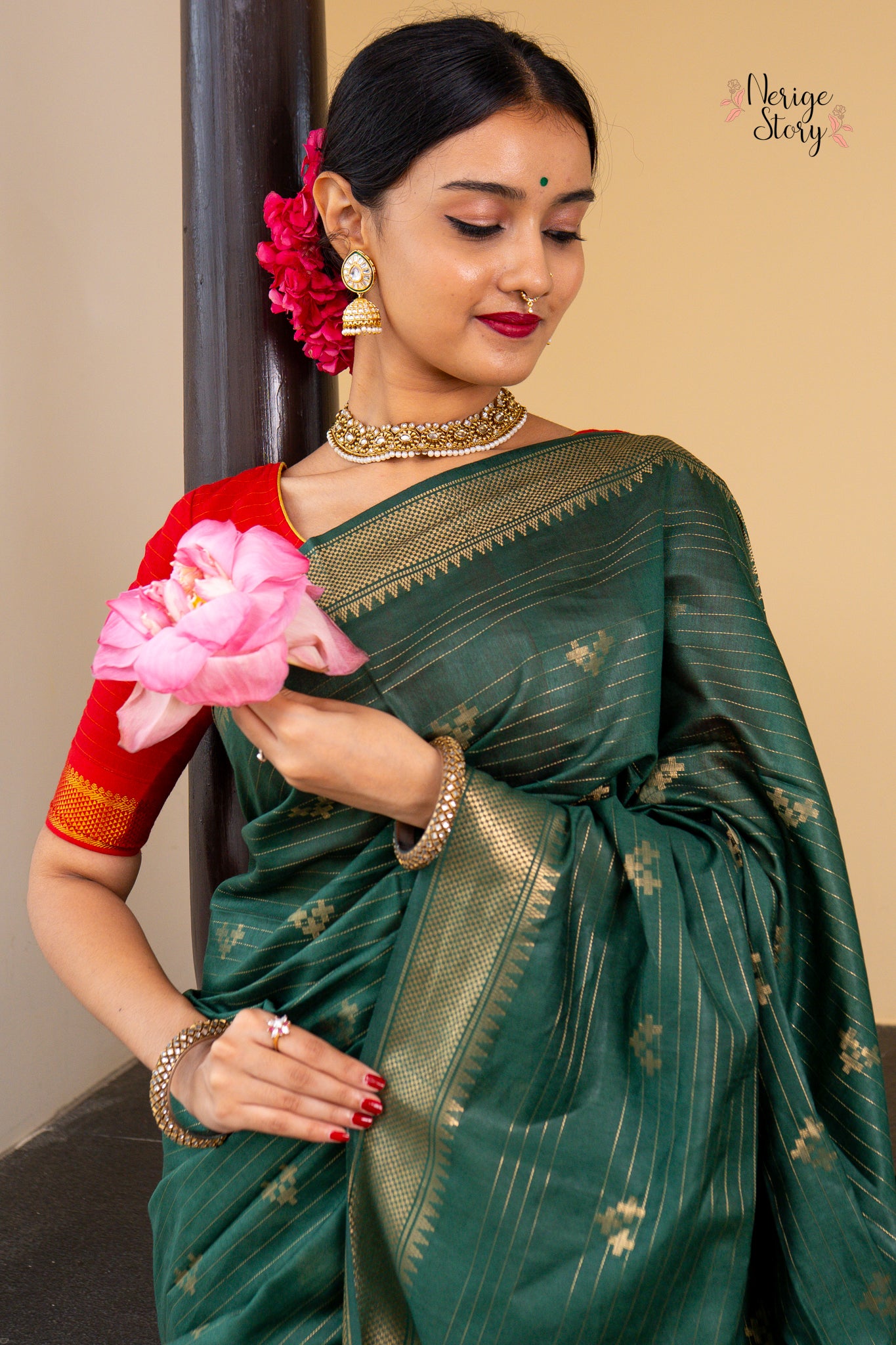 HARINIKA (हरिणिका)