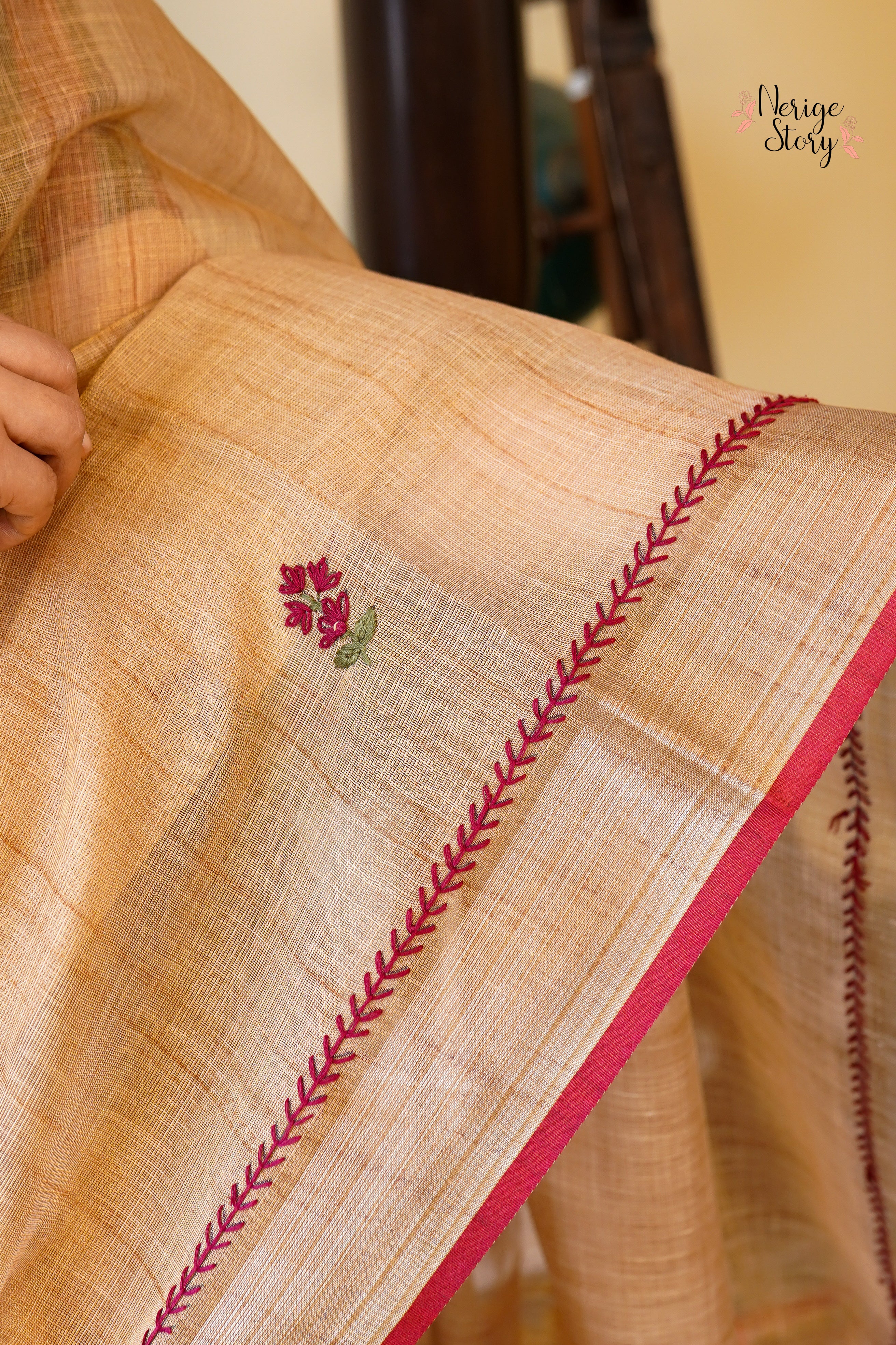 MAINA (मैना)