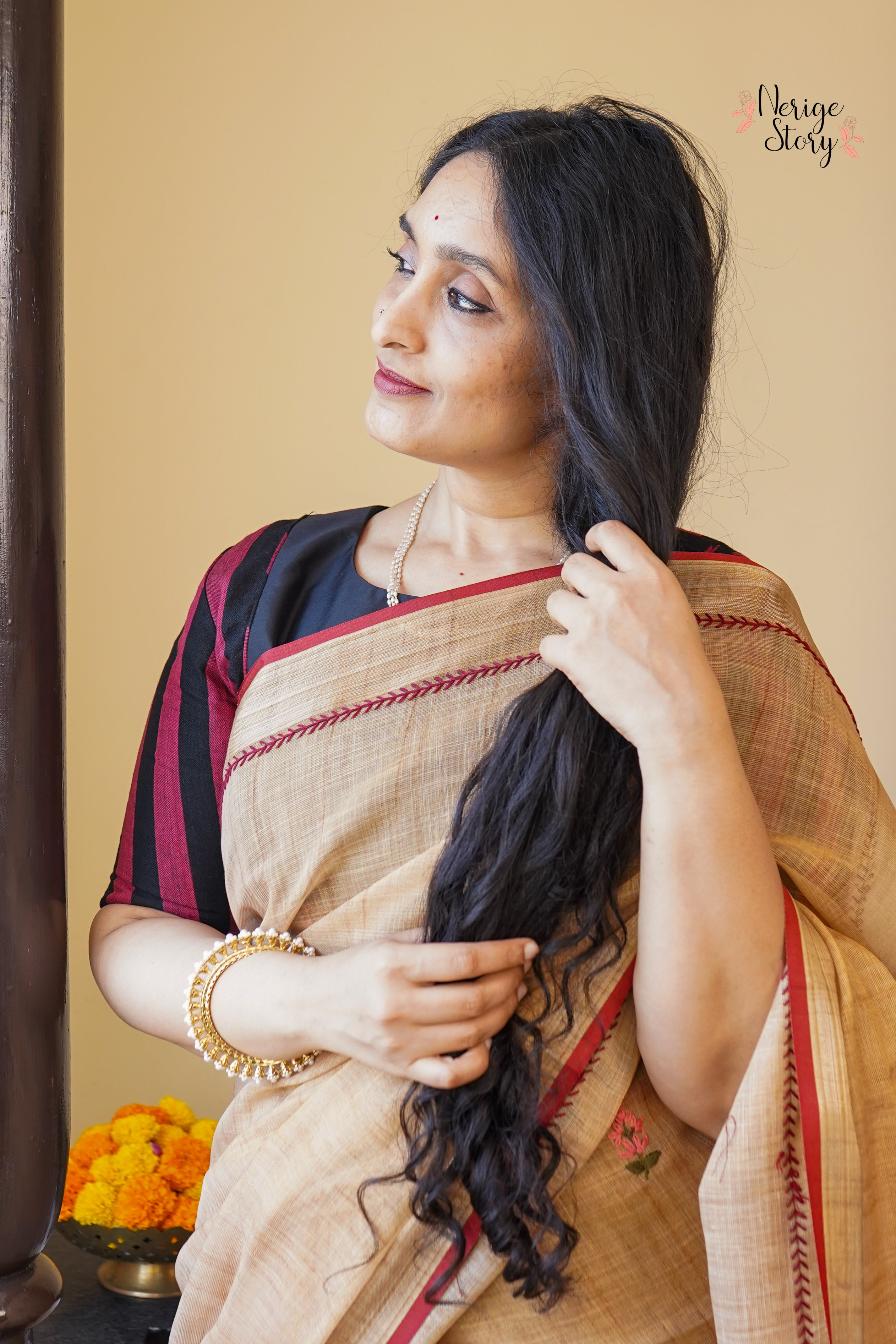 MAINA (मैना)