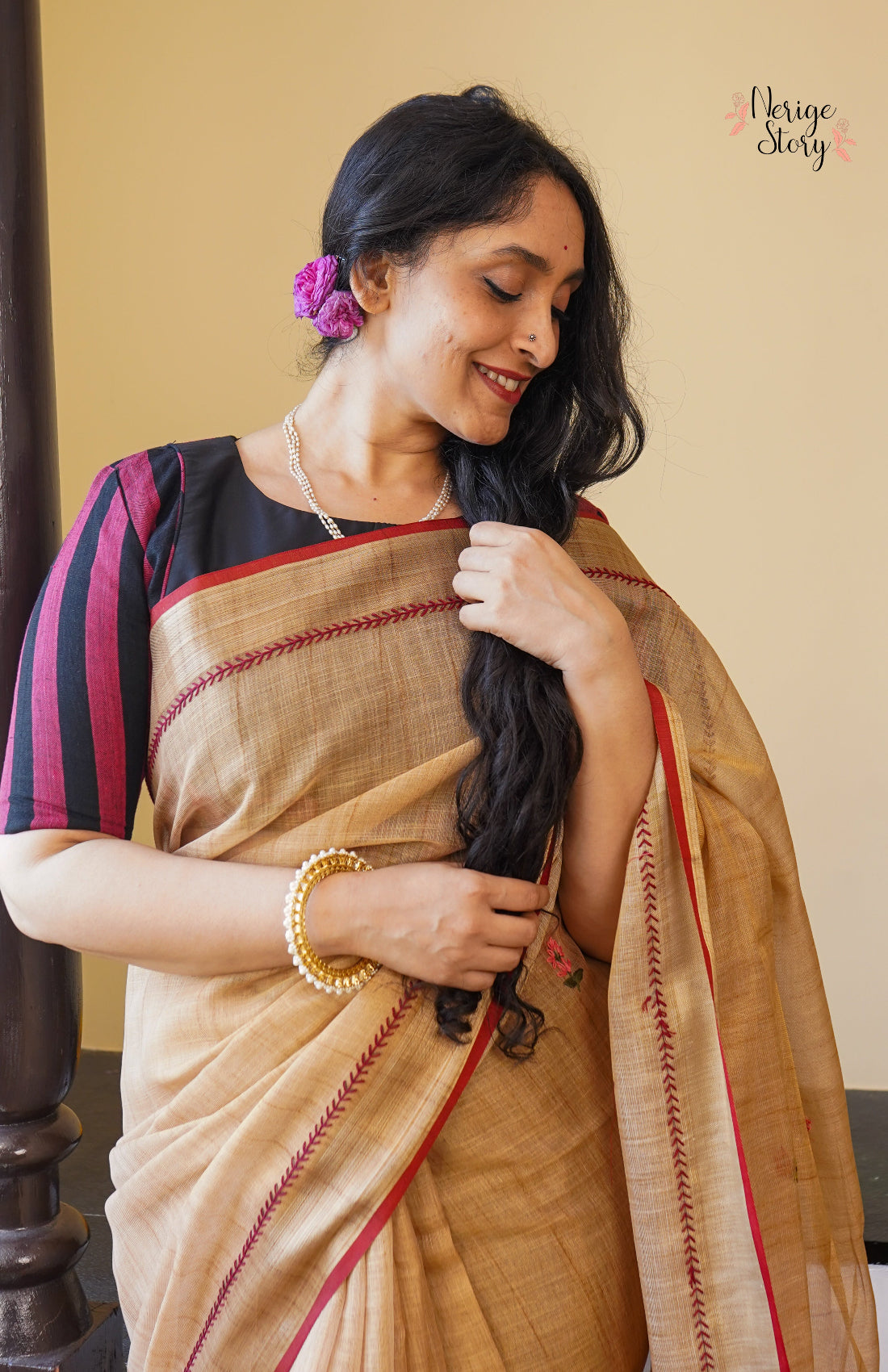 MAINA (मैना)