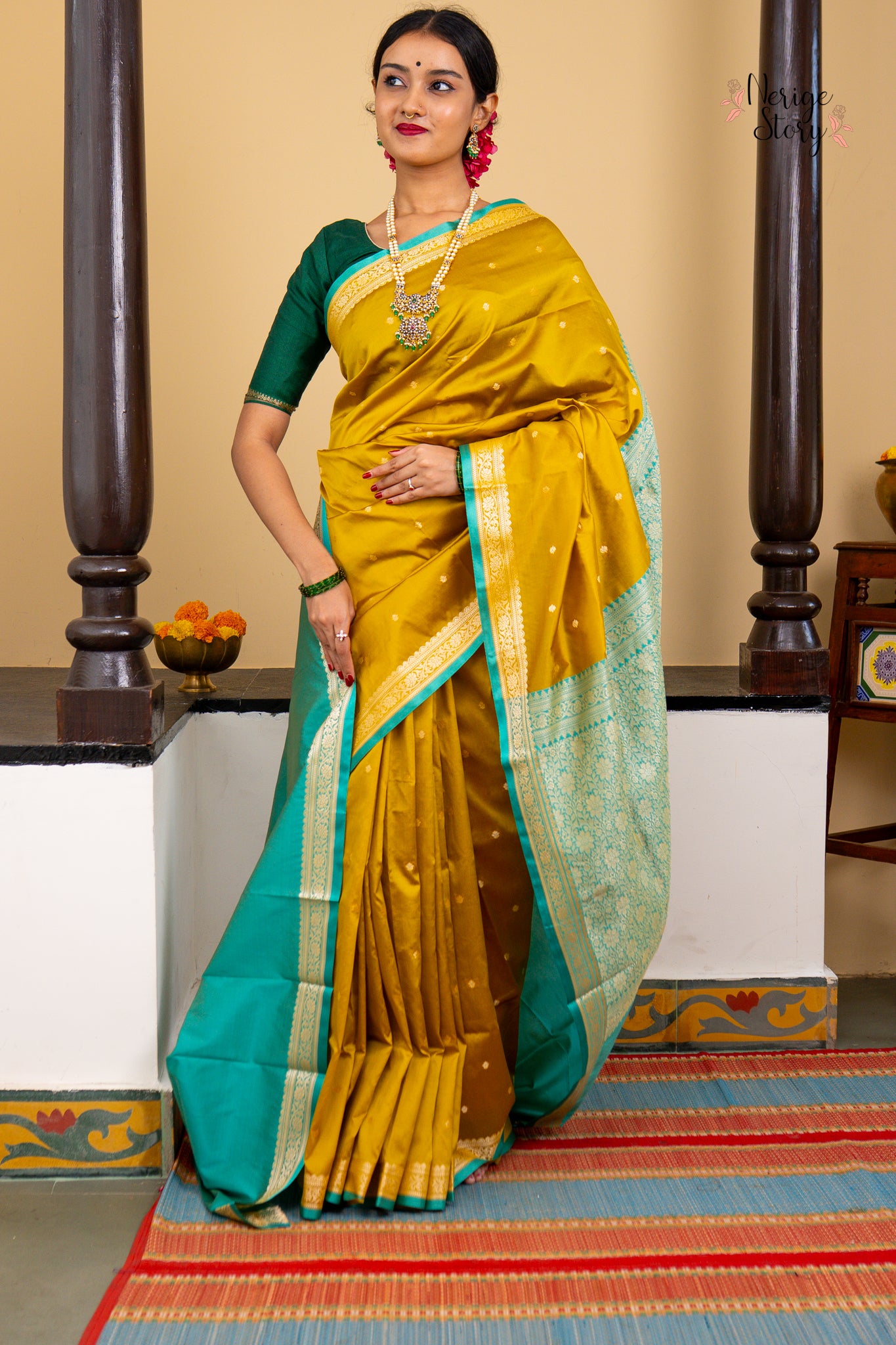 SHUCHISMITA (शुचिस्मिता)