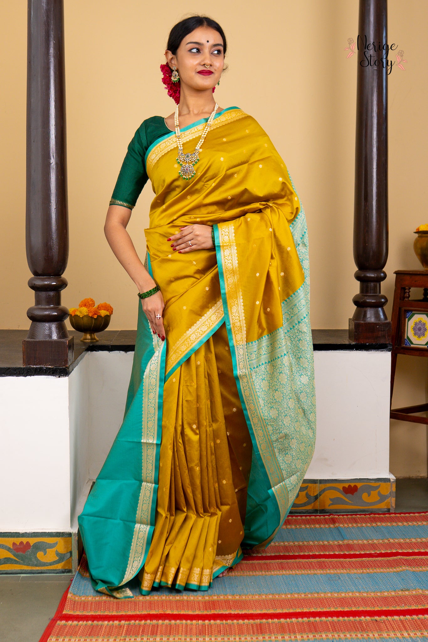 SHUCHISMITA (शुचिस्मिता)