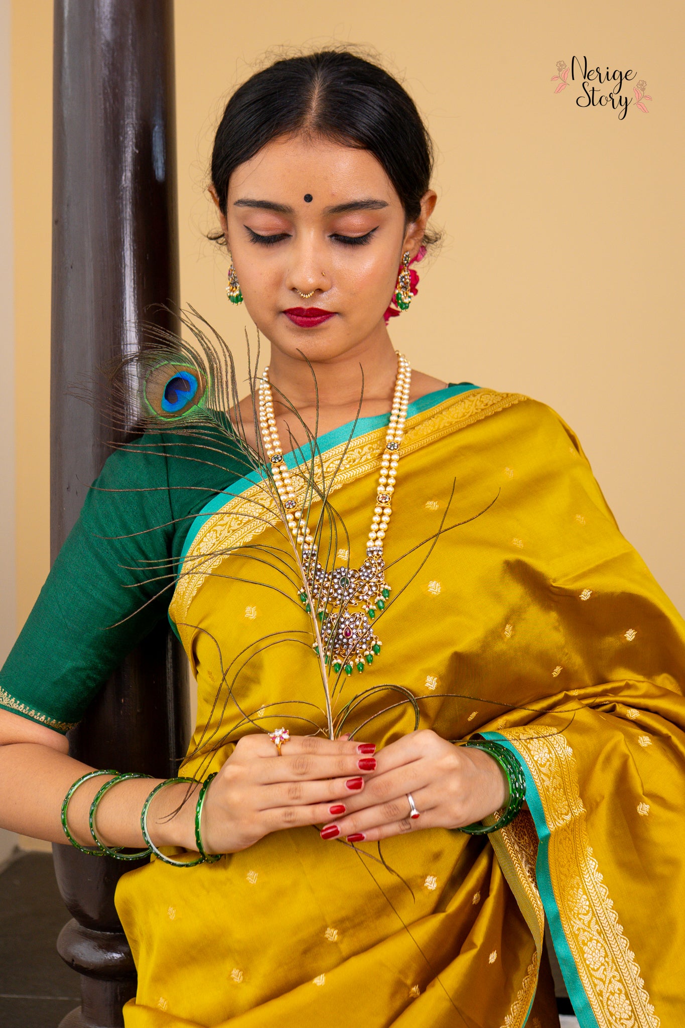 SHUCHISMITA (शुचिस्मिता)