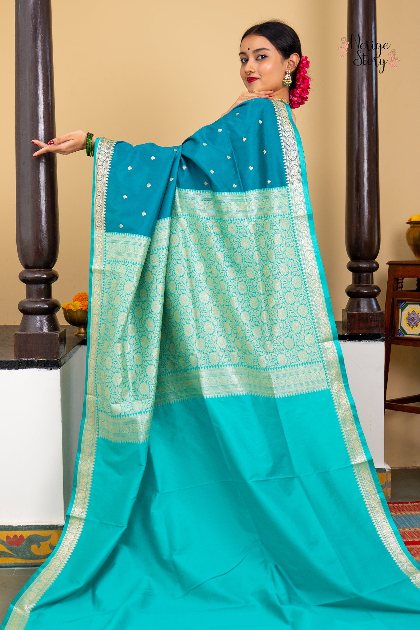 NALINIKA (नलिनिका)