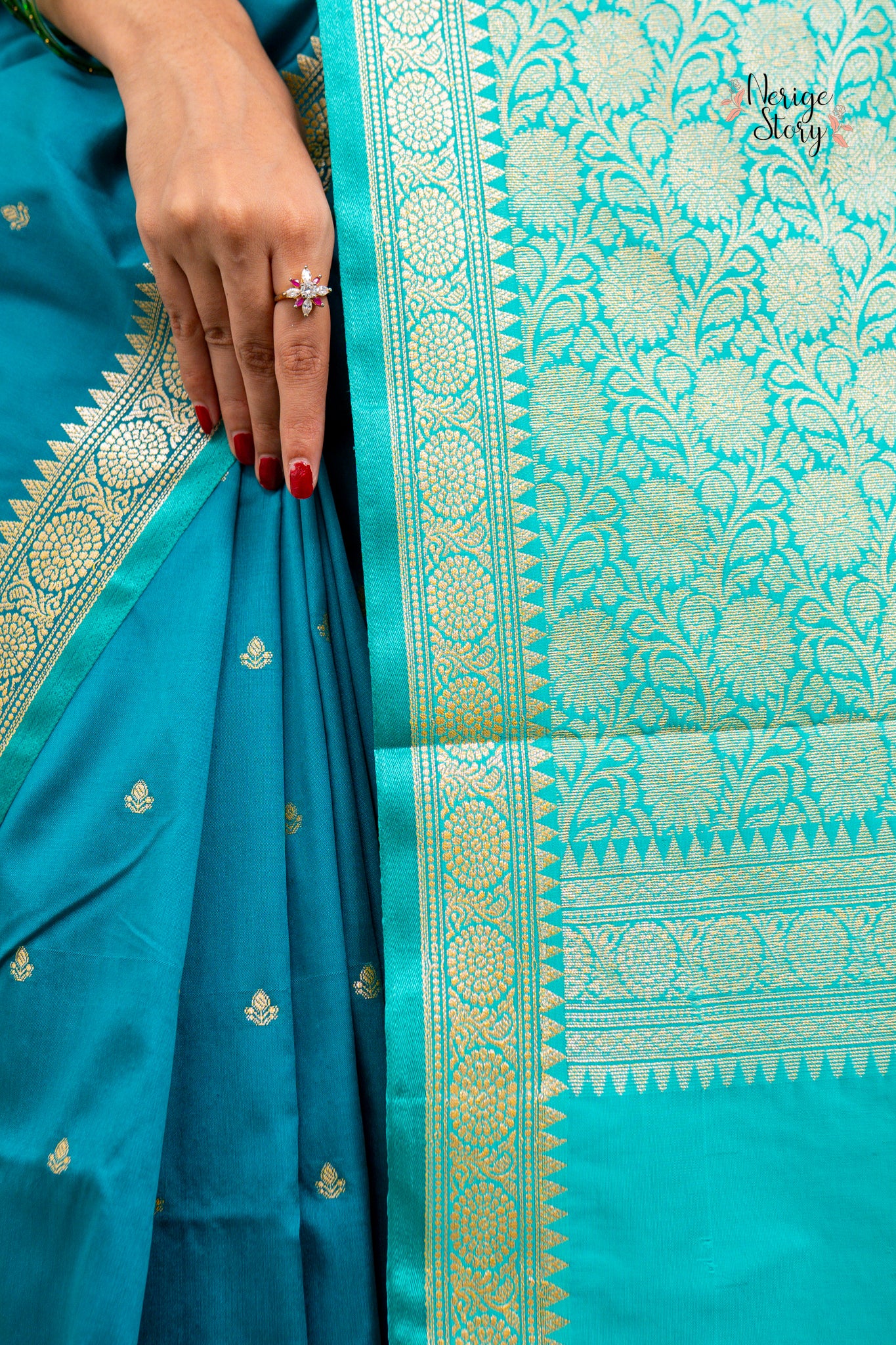 NALINIKA (नलिनिका)