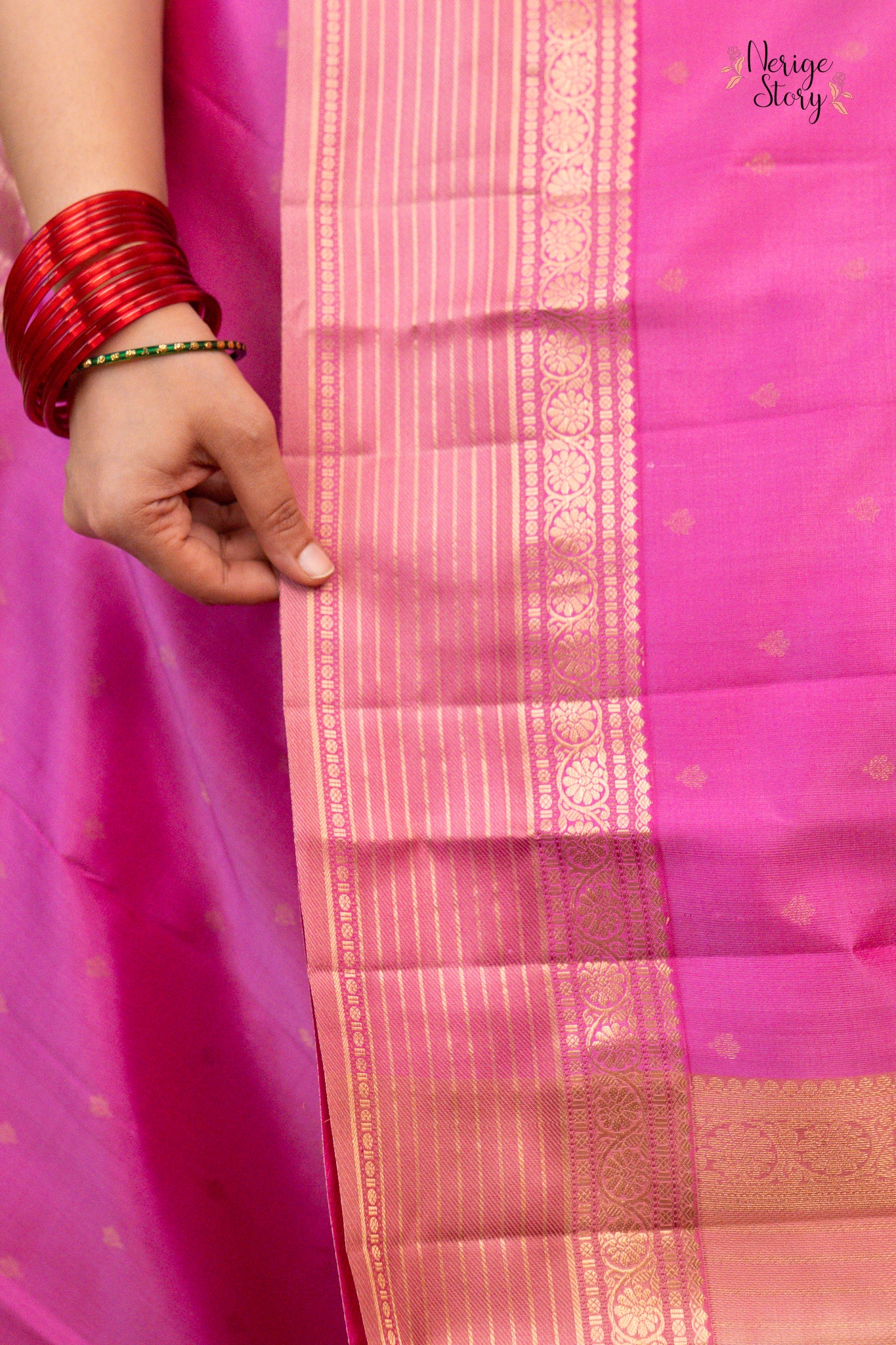 YAZHINI (யாழினி)