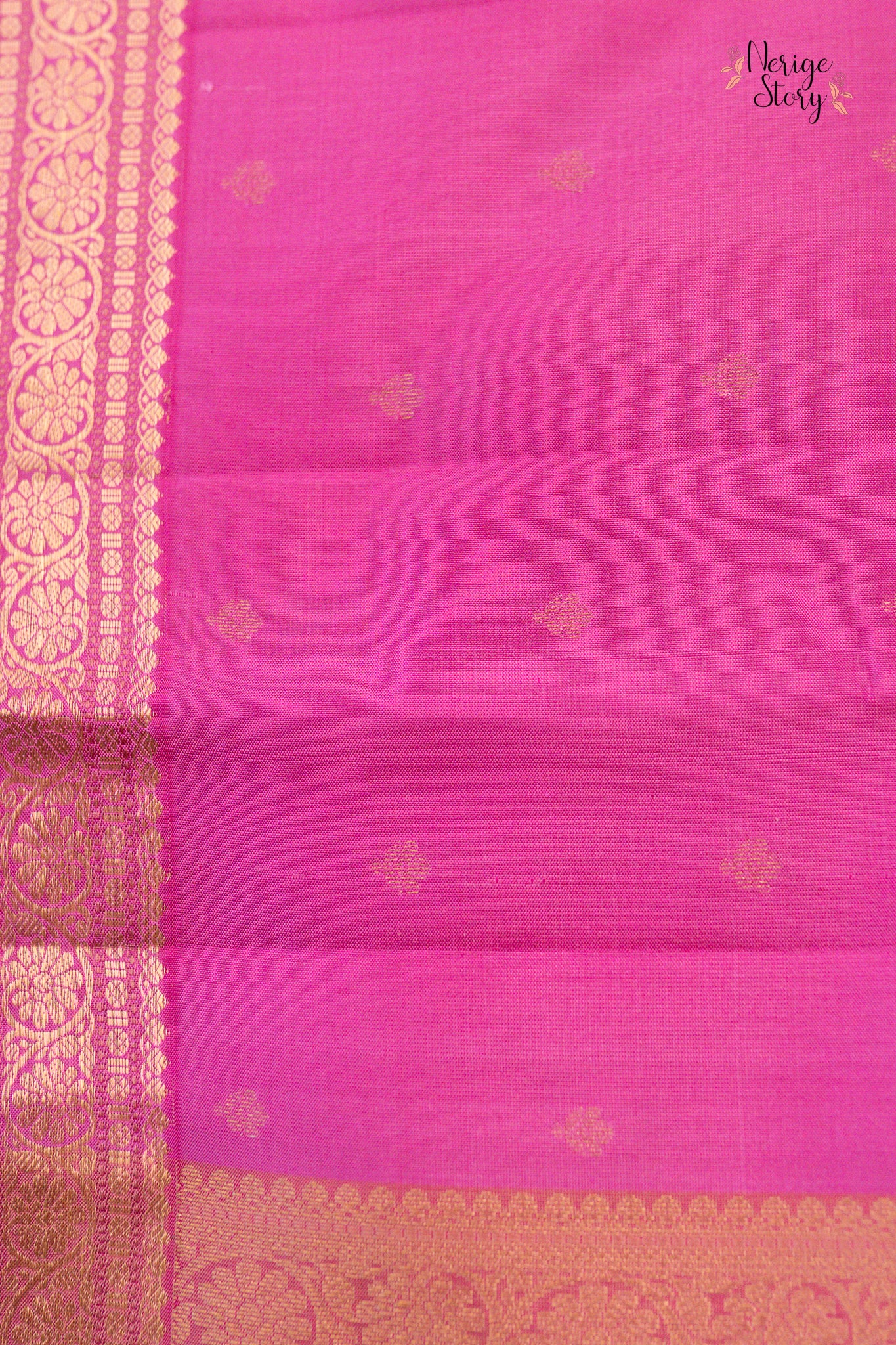 YAZHINI (யாழினி)