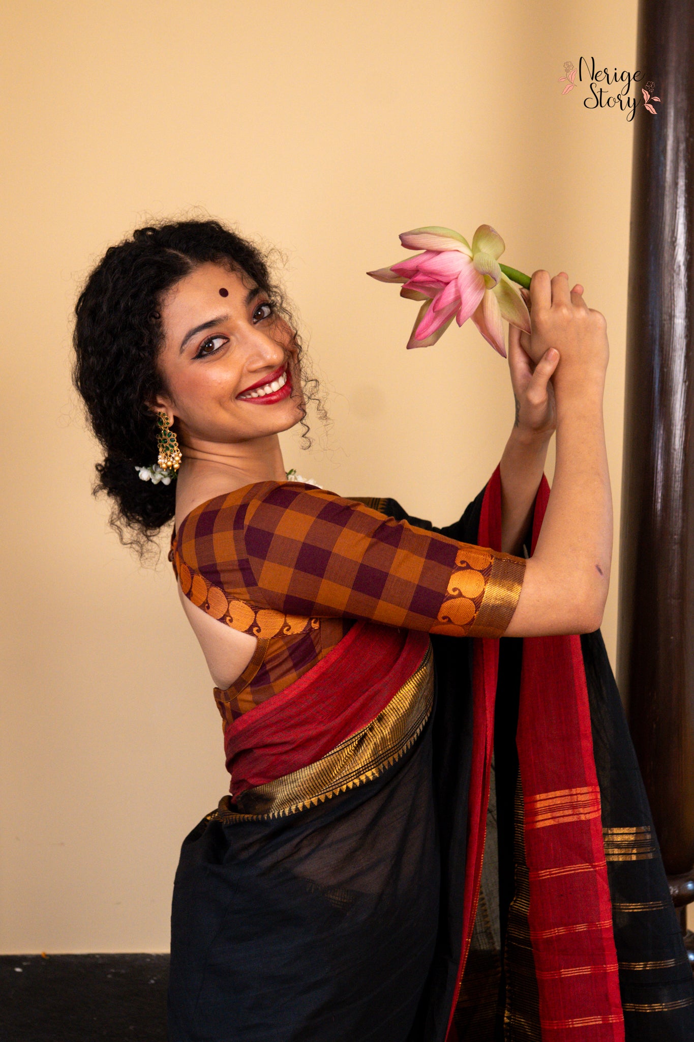 MANJARI (ಮಂಜರಿ)