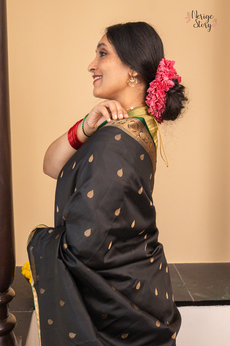 MANIMEKALAI (மணிமேகலை)