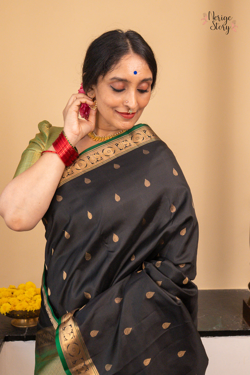 MANIMEKALAI (மணிமேகலை)