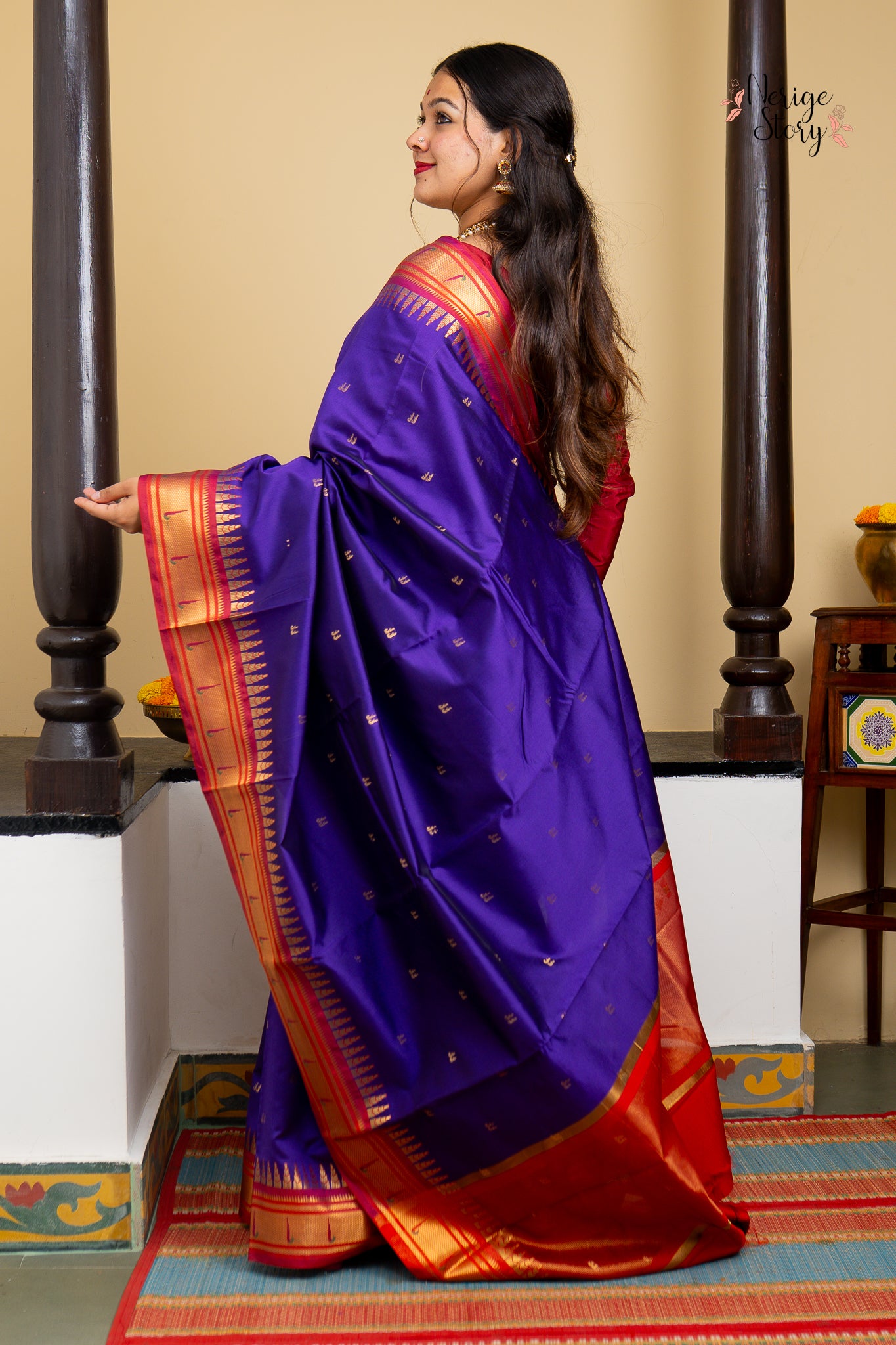 GUNIKA (गुणिका)