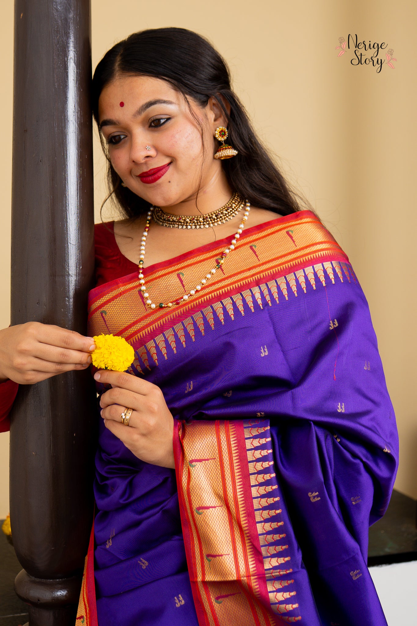 GUNIKA (गुणिका)