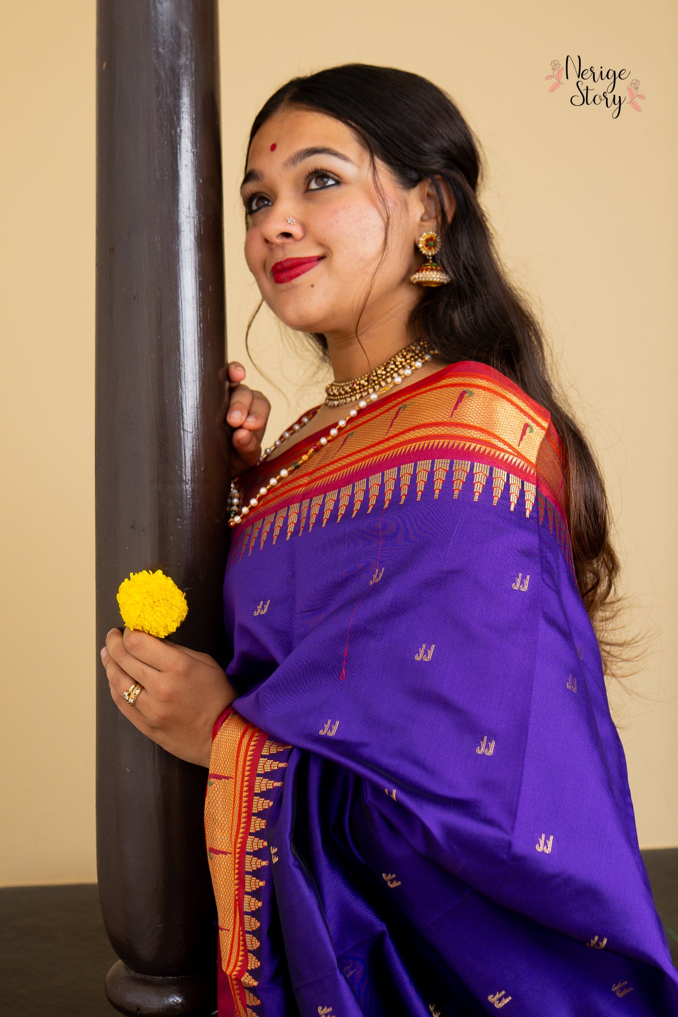 GUNIKA (गुणिका)