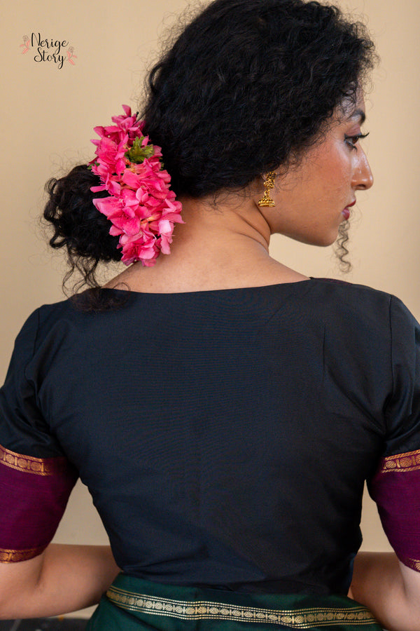 DEVIKA (ದೇವಿಕಾ)