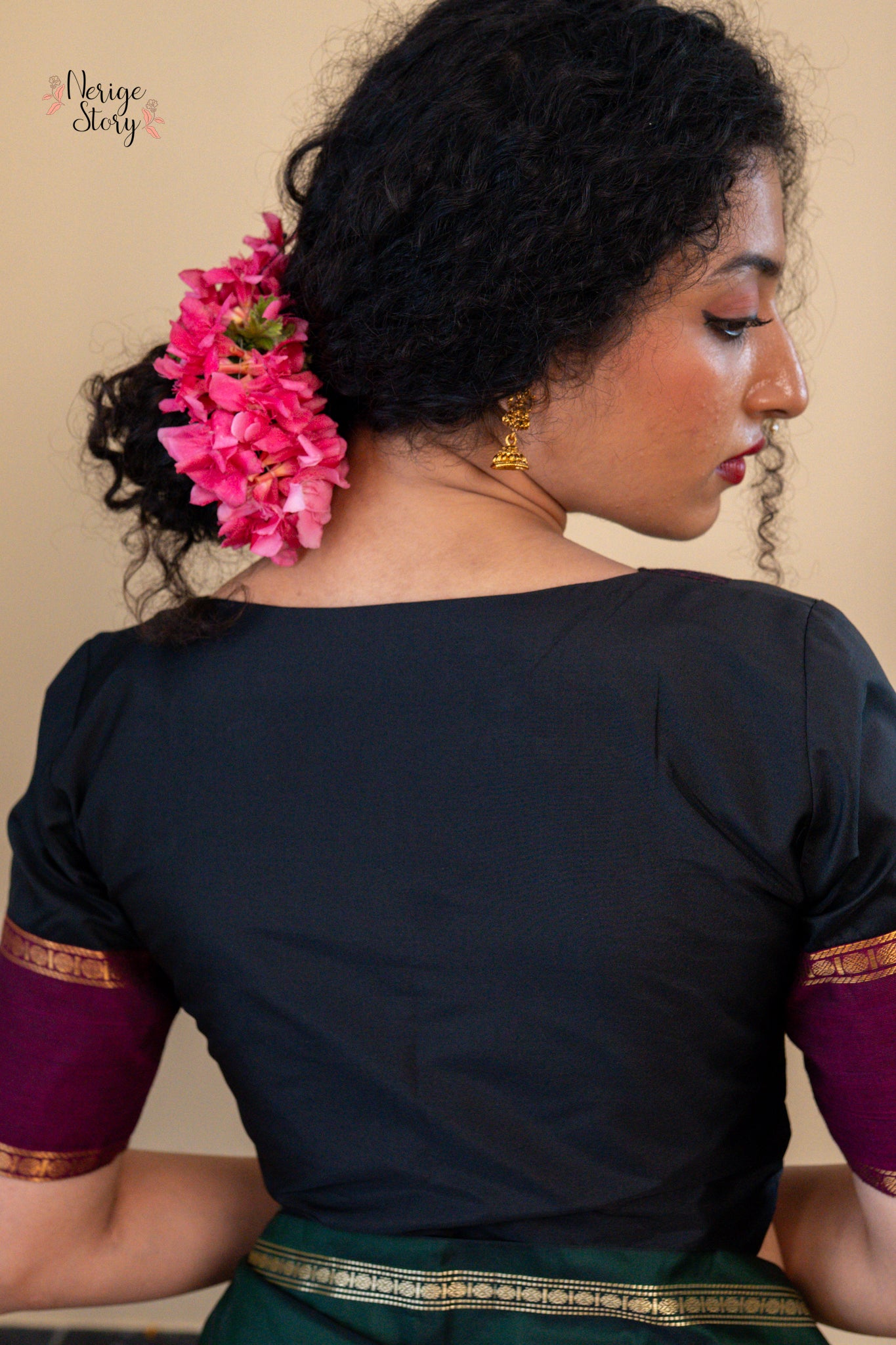 DEVIKA (ದೇವಿಕಾ)