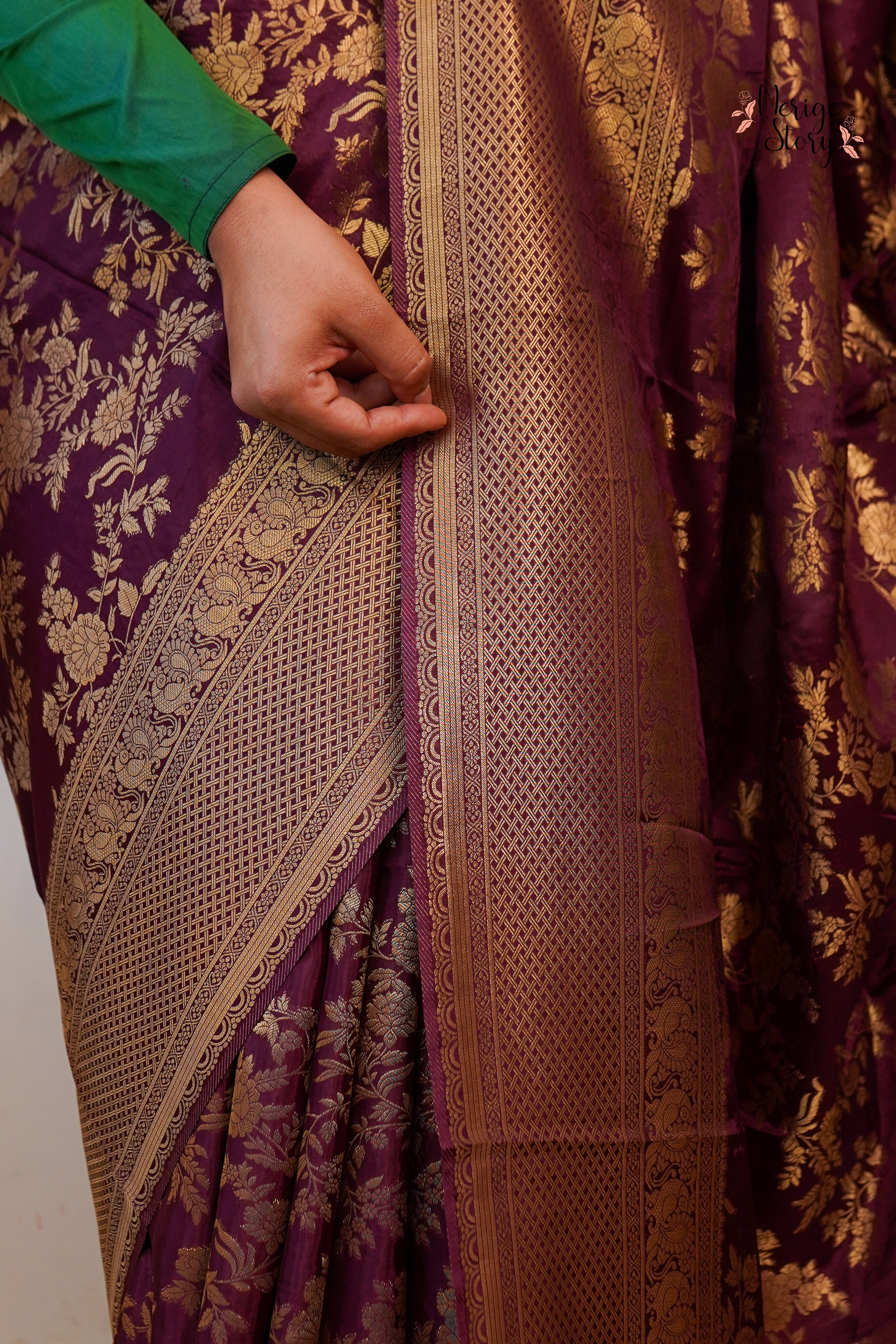 SHARMILA (शर्मिला)