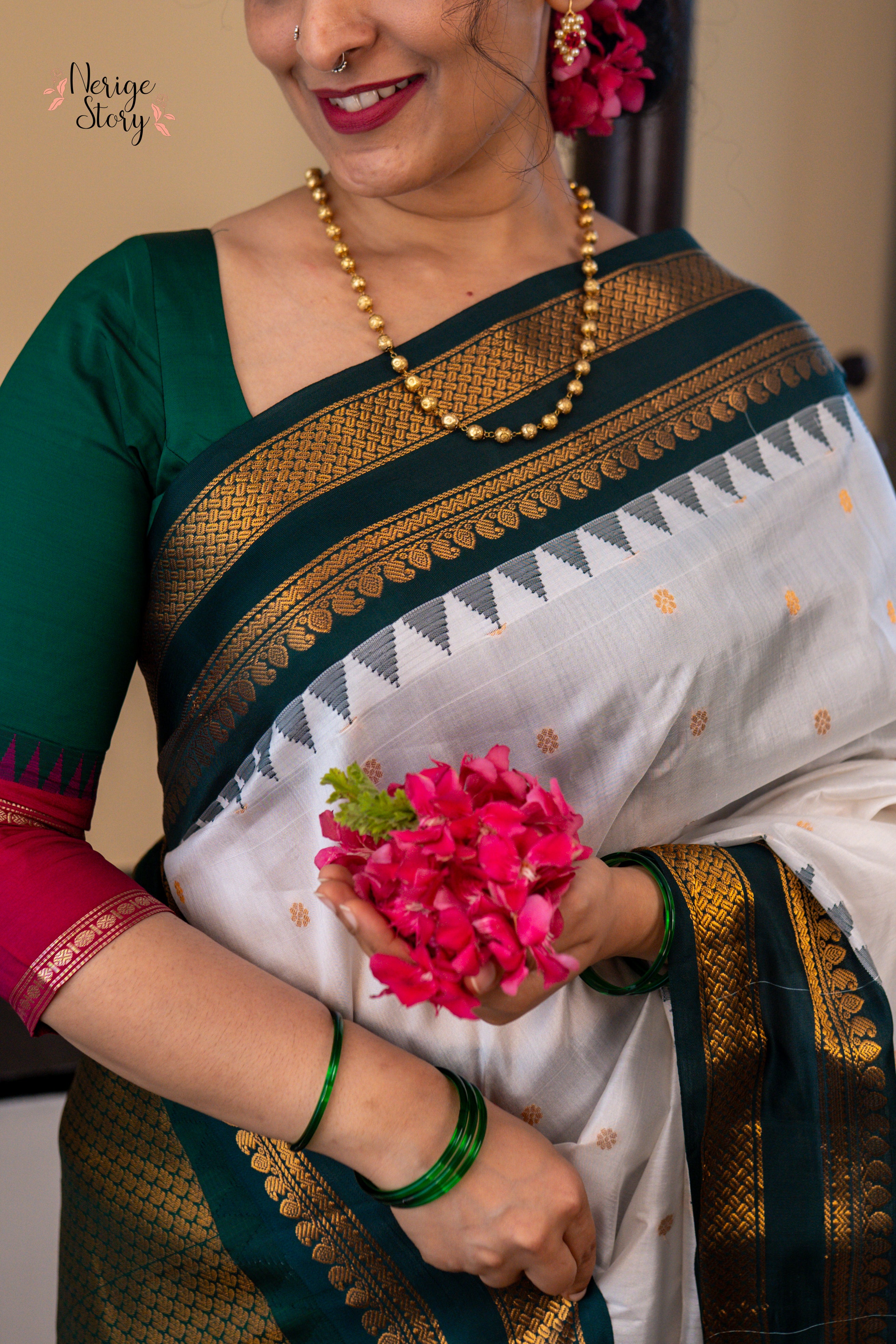 SHAARAVIKANTA (శారవికాంత)